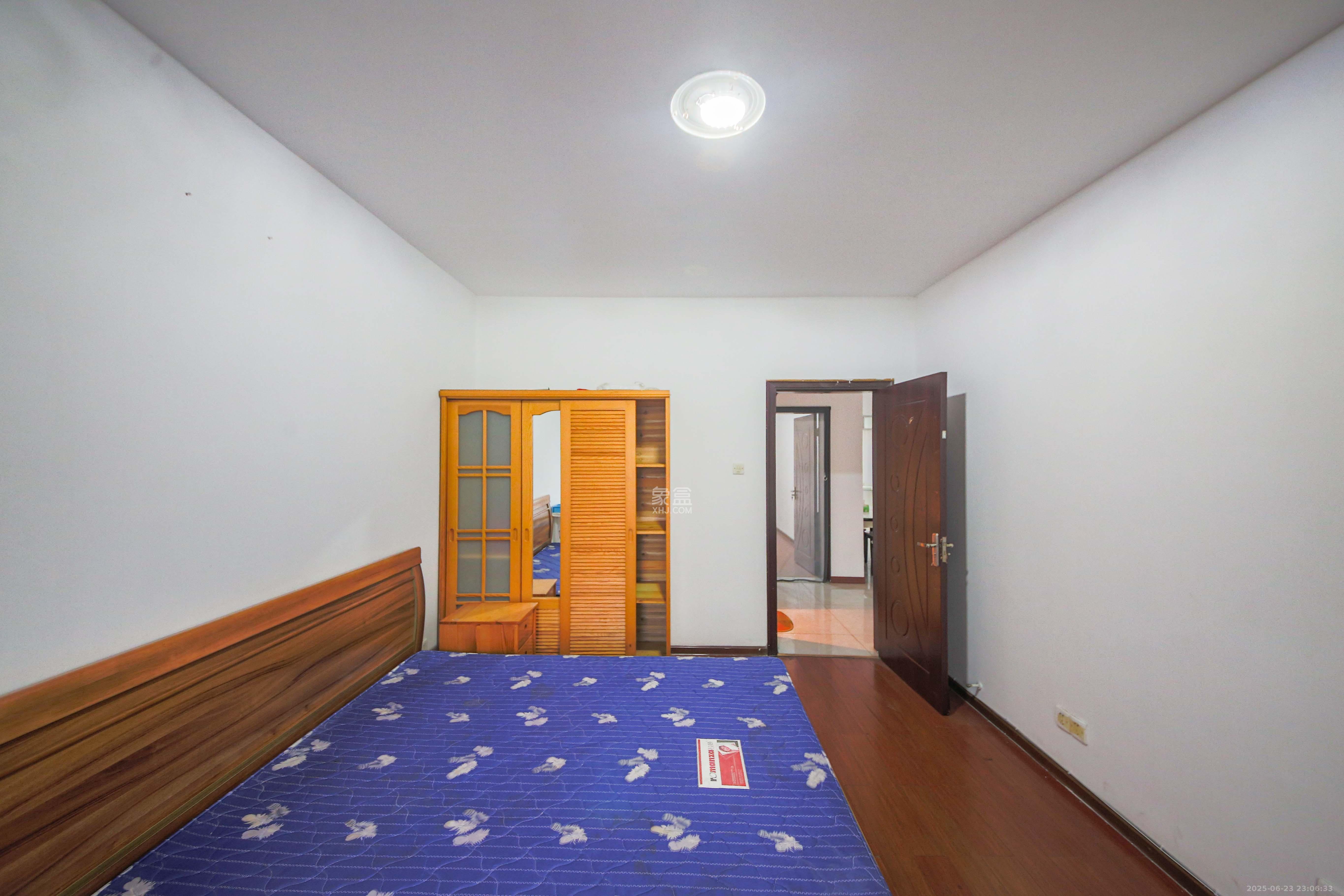 柠檬丽都 2室2厅1卫 64.0万 柠檬丽都 2室2厅1卫 64.0万卧室