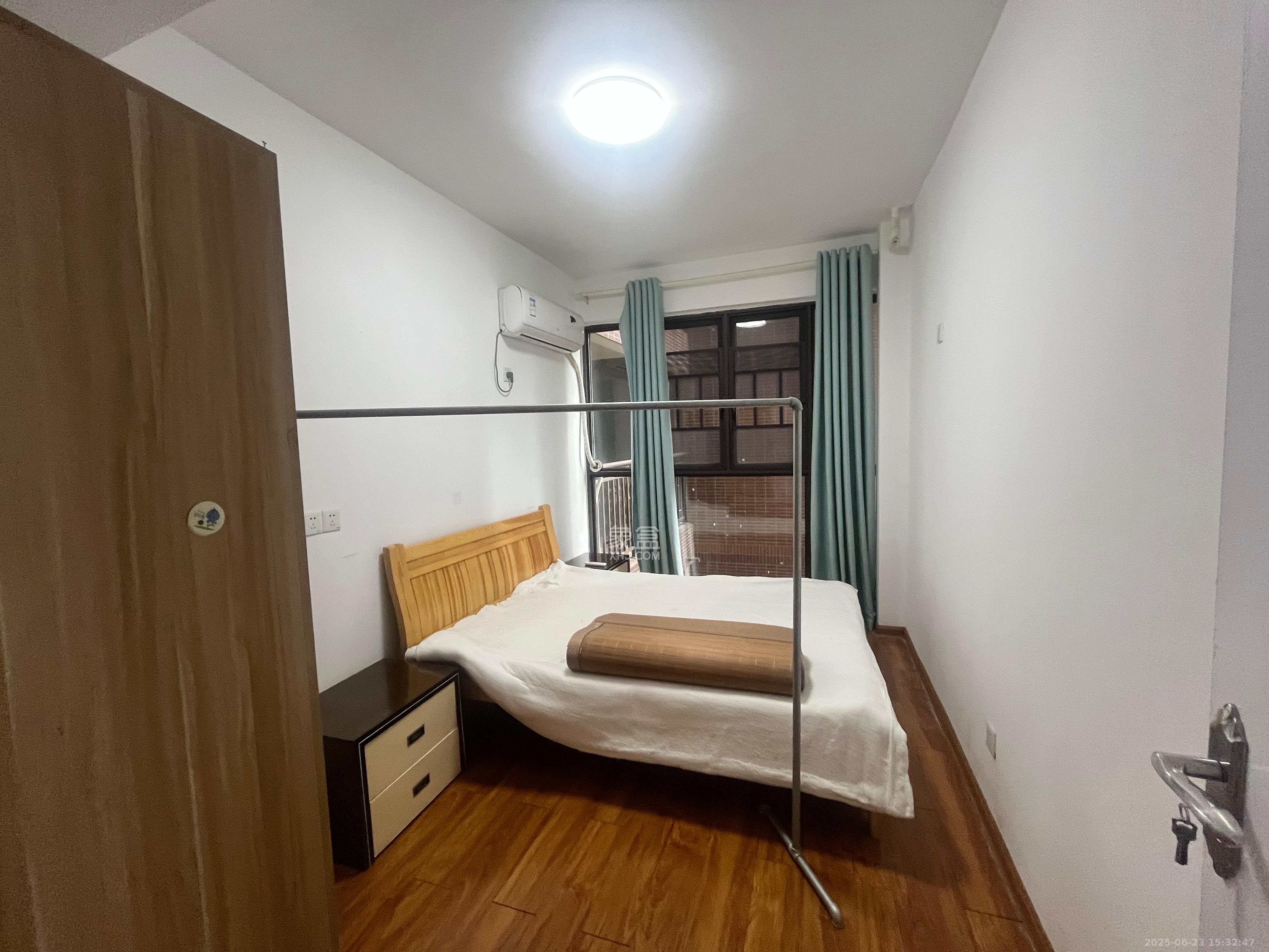 芒果天地(芒果雅苑) 3室2厅1卫 2200.0元/月 芒果天地(芒果雅苑) 3室2厅1卫 2200.0元/月室内图