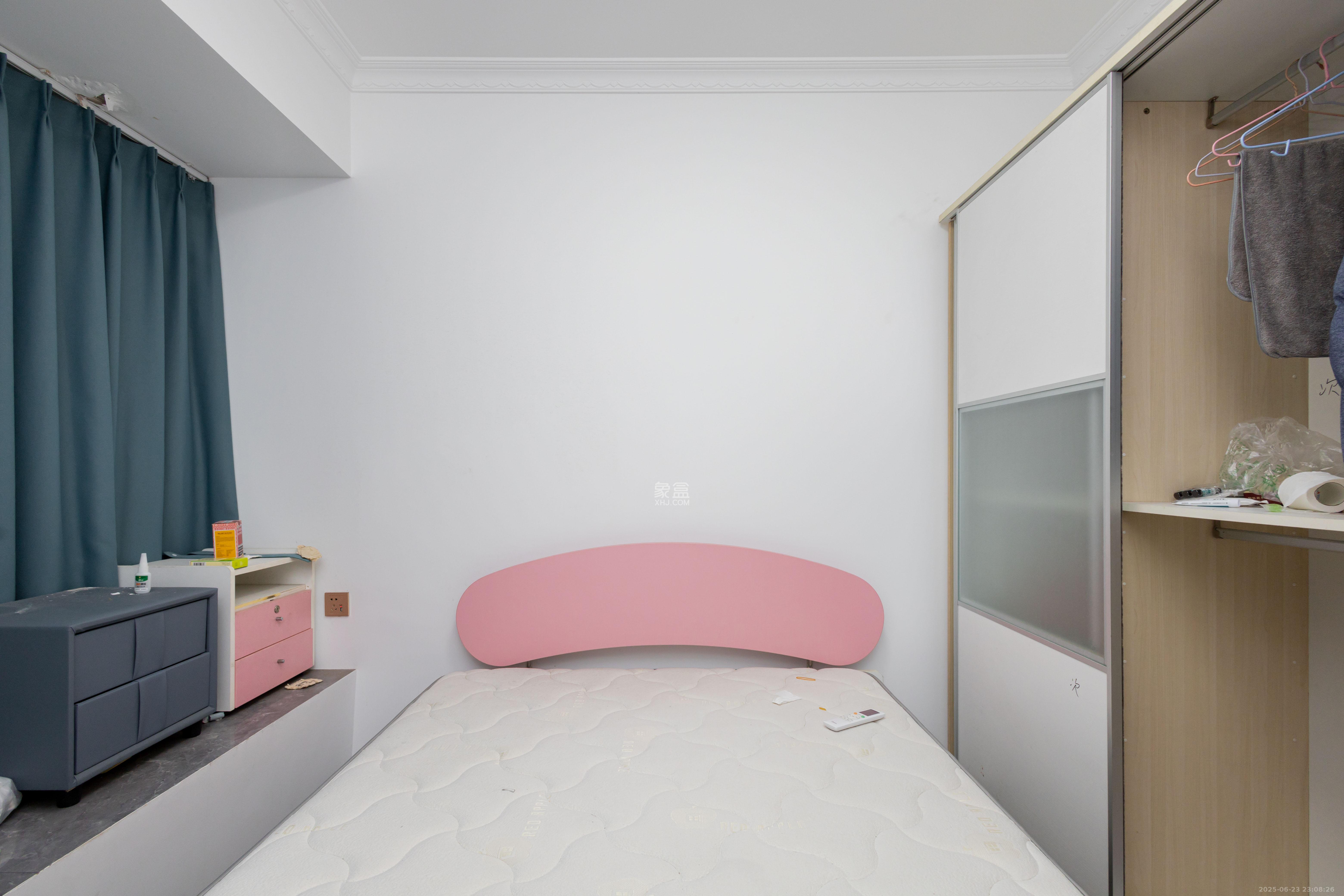 金科景朝集美星宸 4室2厅2卫 99.0万 金科景朝集美星宸 4室2厅2卫 99.0万卧室