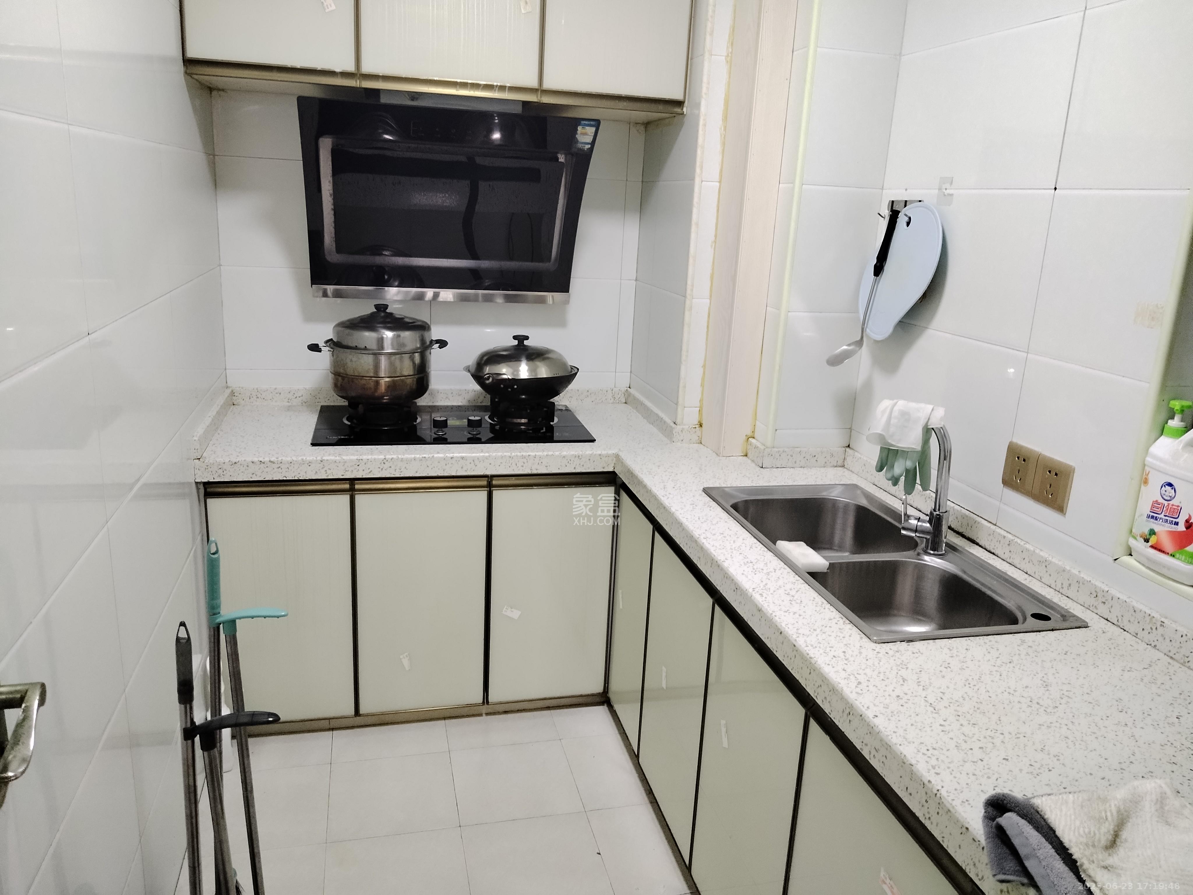 景塘家园  3室1厅1卫   2200.00元/月室内图