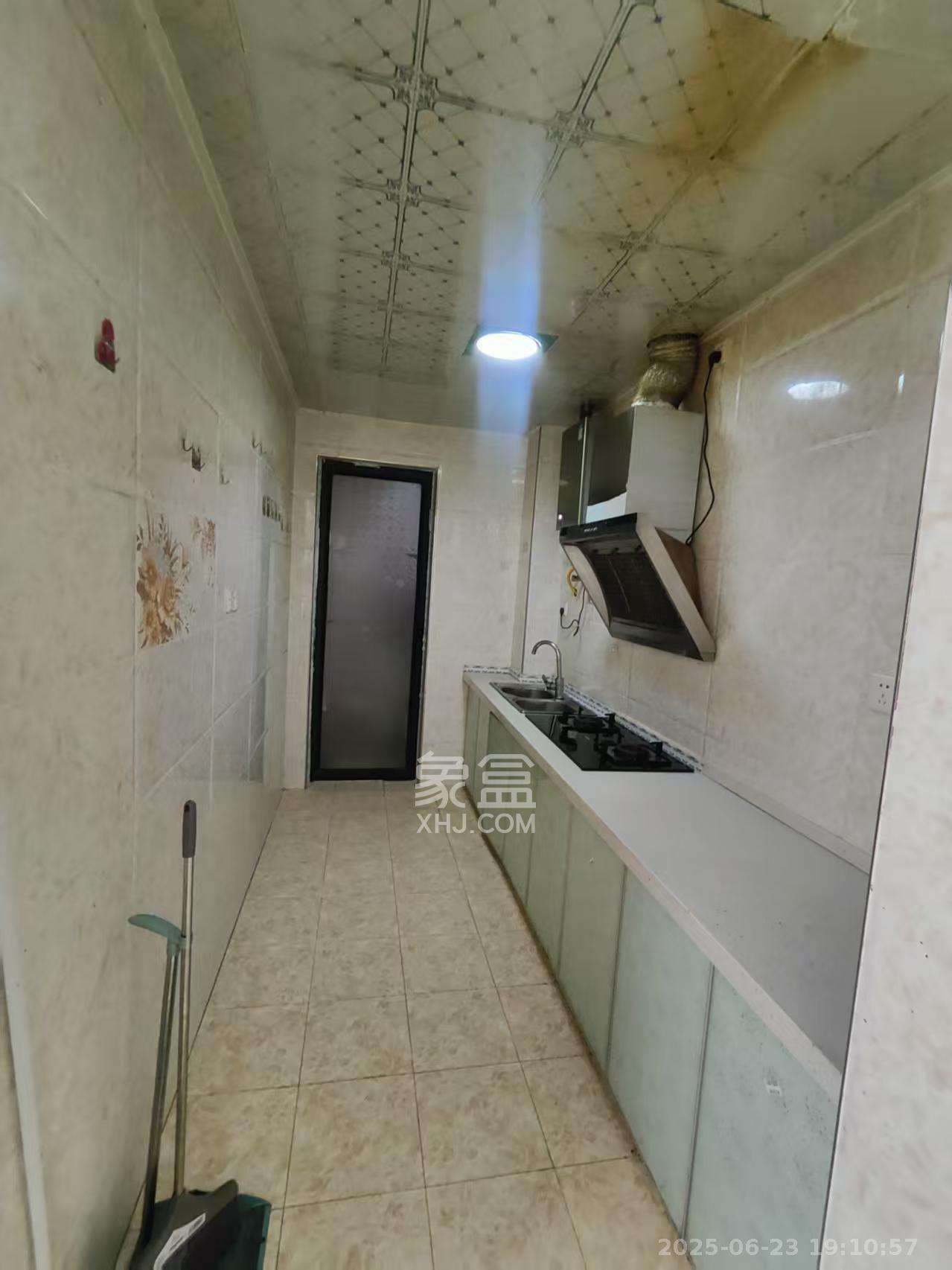 康桥长郡 2室2厅1卫 1480.0元/月 康桥长郡 2室2厅1卫 1480.0元/月室内图