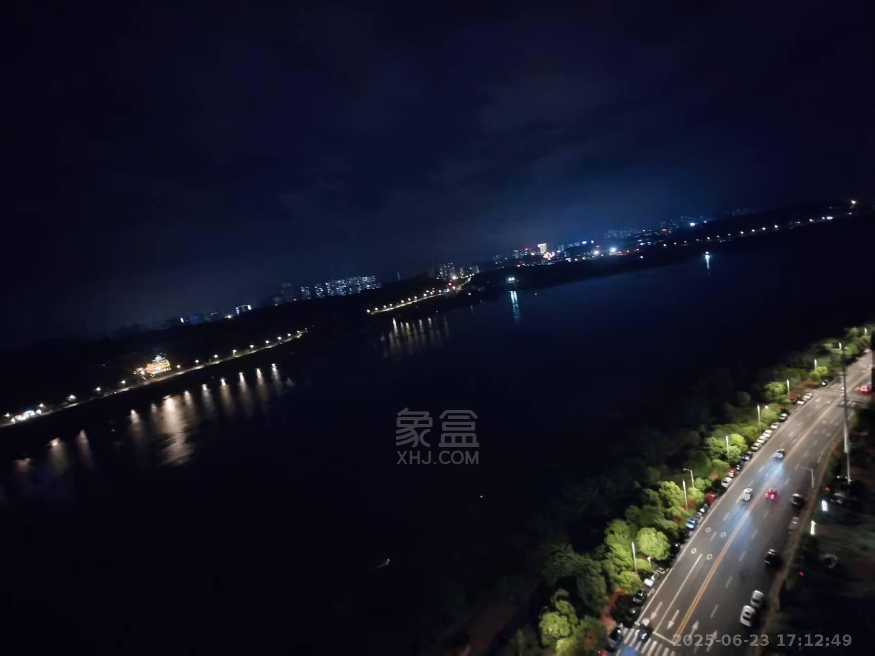 中泰财富湘江 1室0厅0卫 1600.0元/月 中泰财富湘江 1室0厅0卫 1600.0元/月室内图