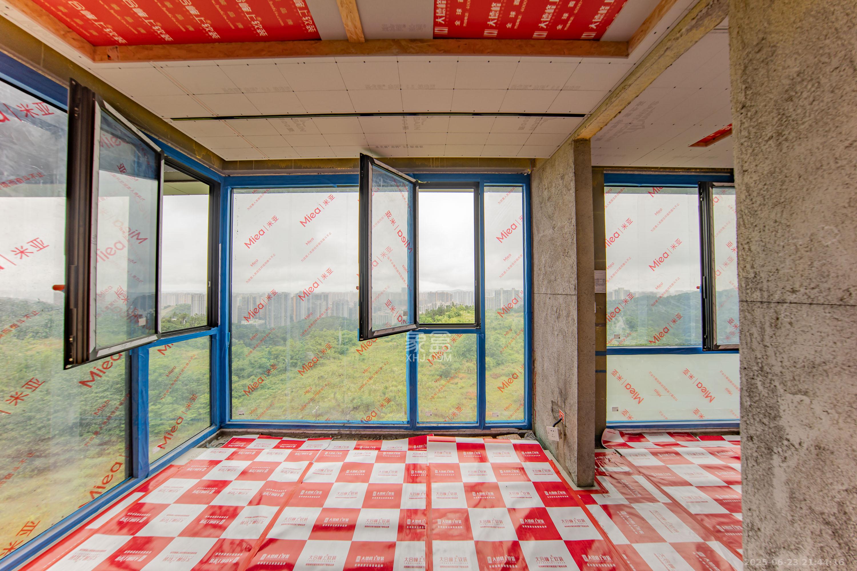 南山天岳 1室0厅0卫 280.0万 南山天岳 1室0厅0卫 280.0万阳台