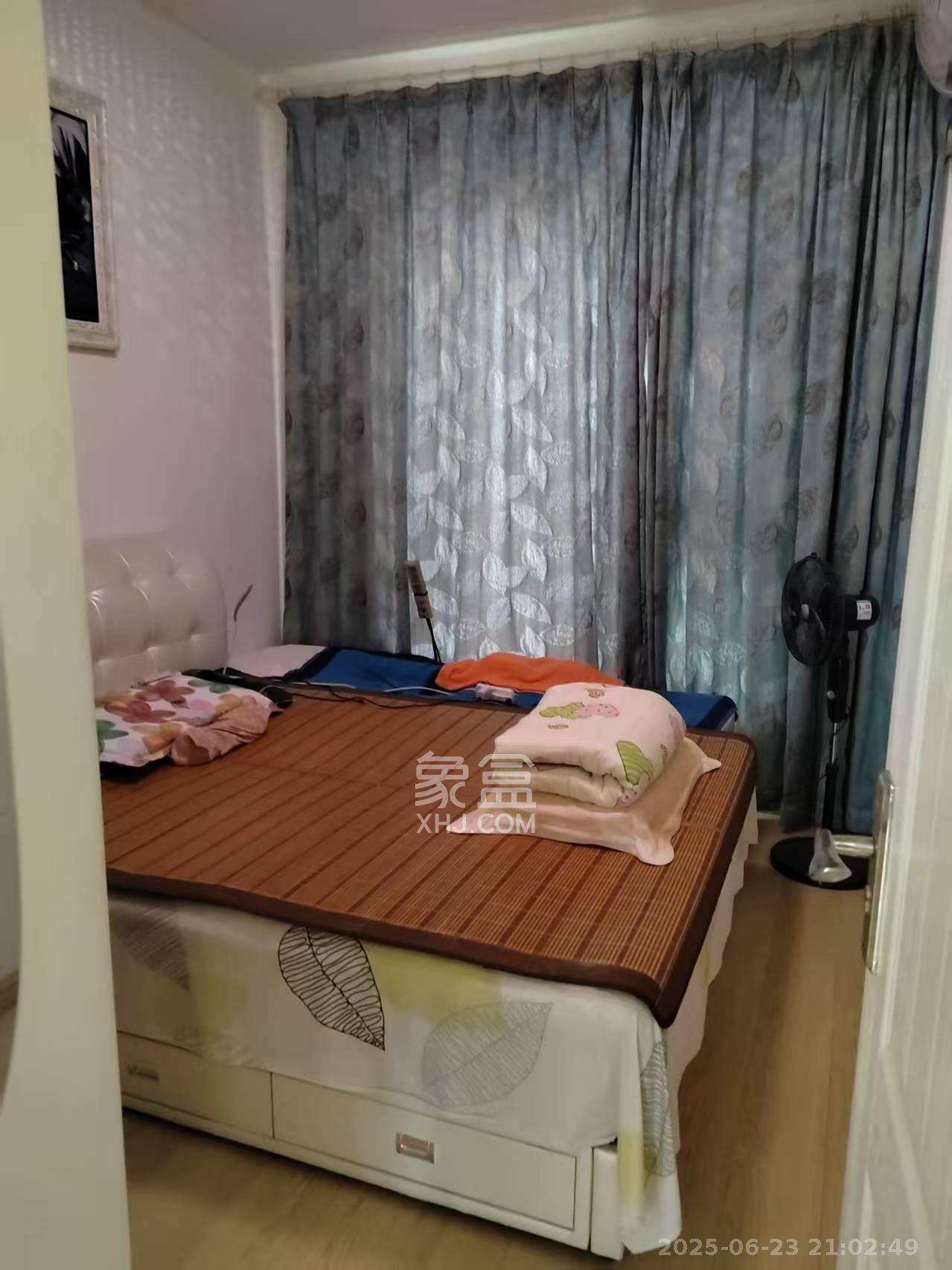江山如画  3室2厅2卫   96.00万