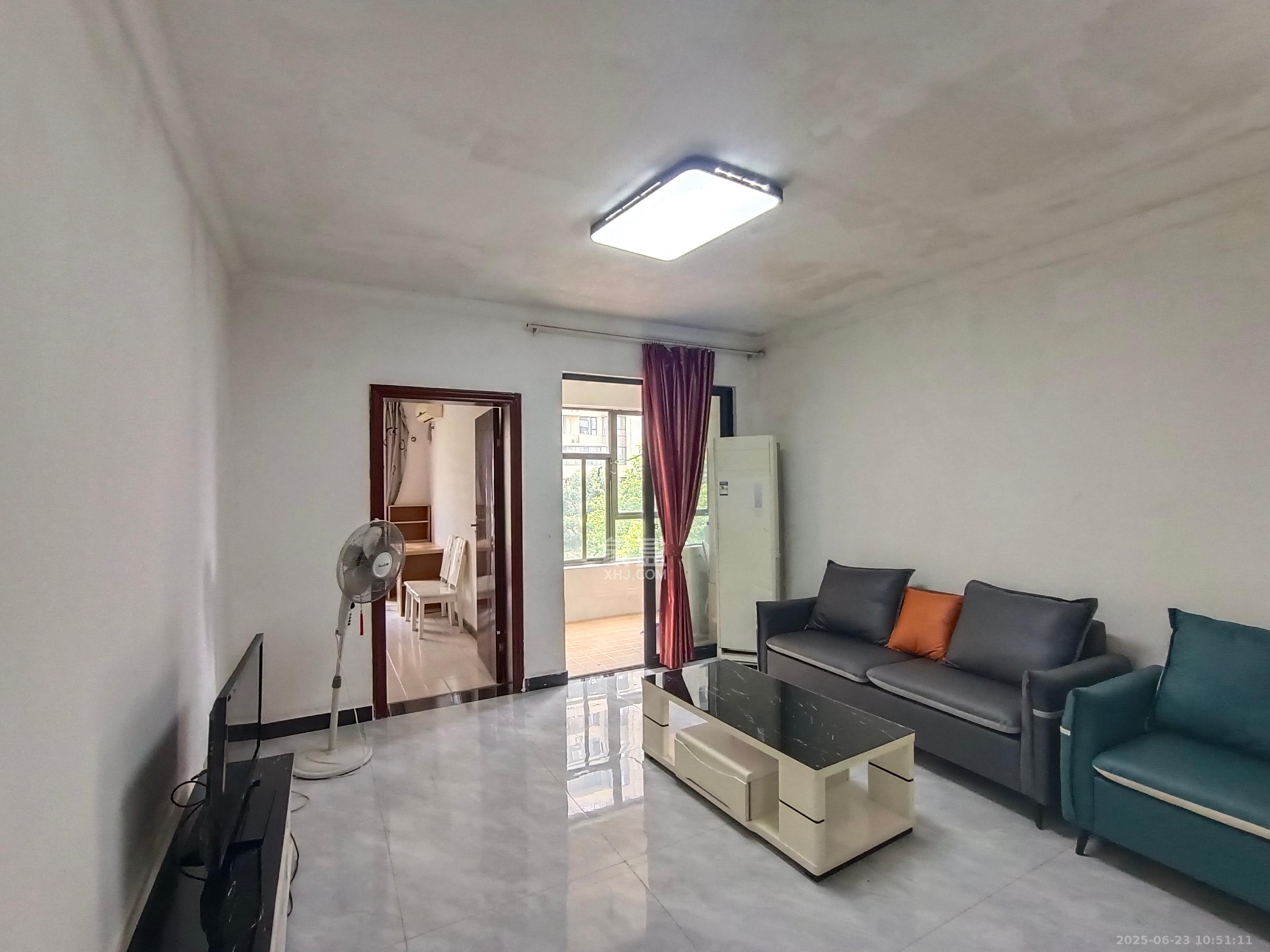 长房时代城 2室2厅1卫 2000.0元/月 长房时代城 2室2厅1卫 2000.0元/月室内图