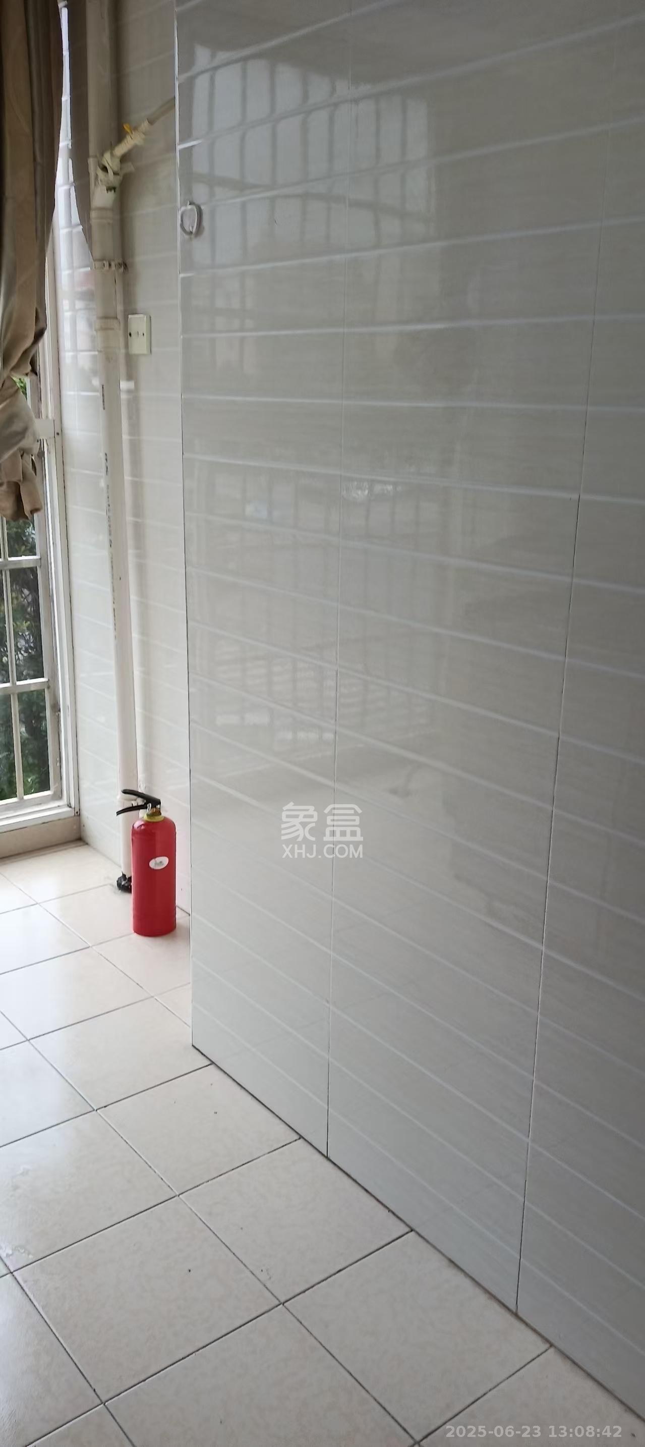 山水庭院  2室0厅0卫   1400.00元/月室内图