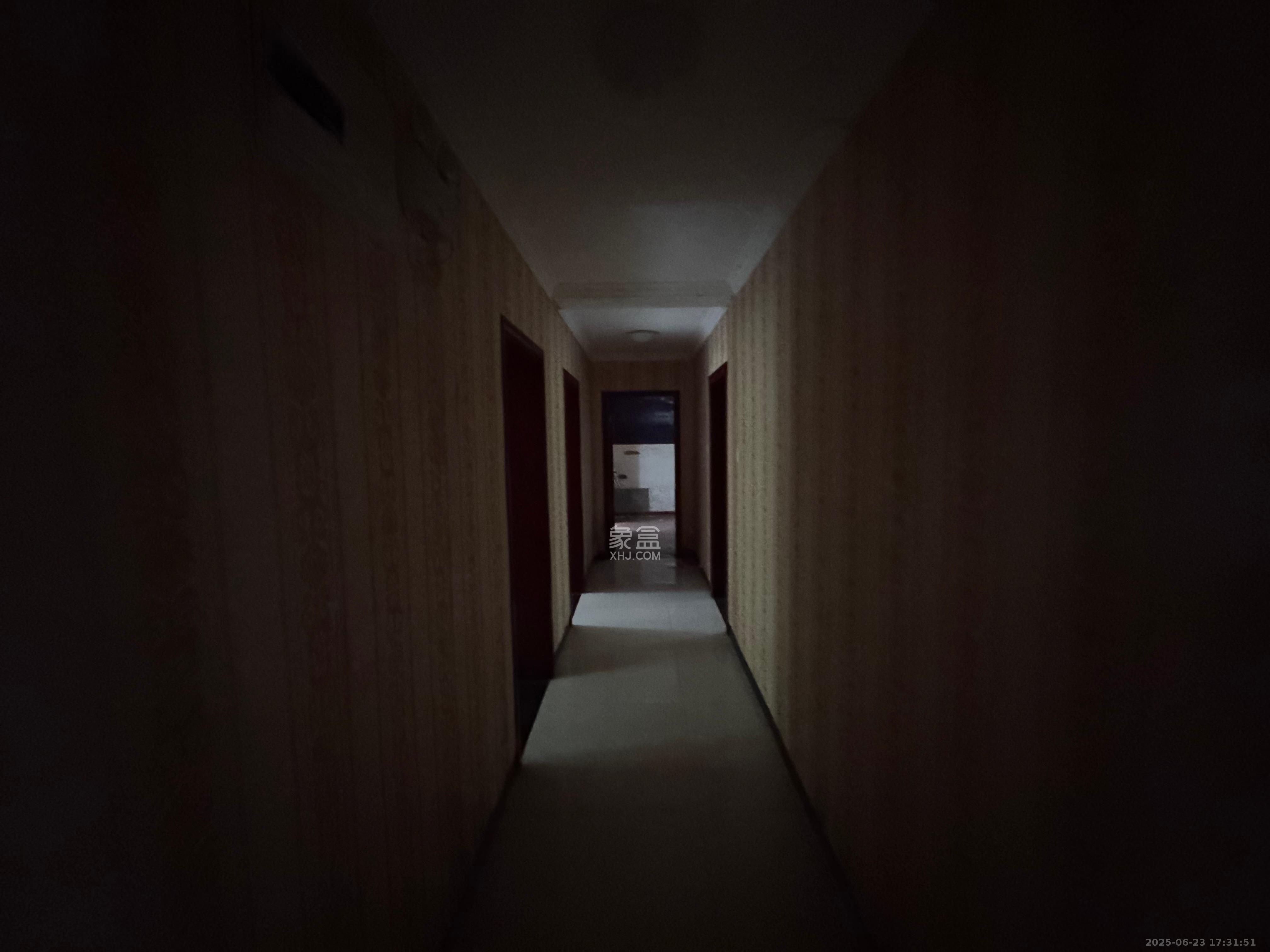 黎郡新宇康景园 1室0厅0卫 2800.0元/月 黎郡新宇康景园 1室0厅0卫 2800.0元/月室内图