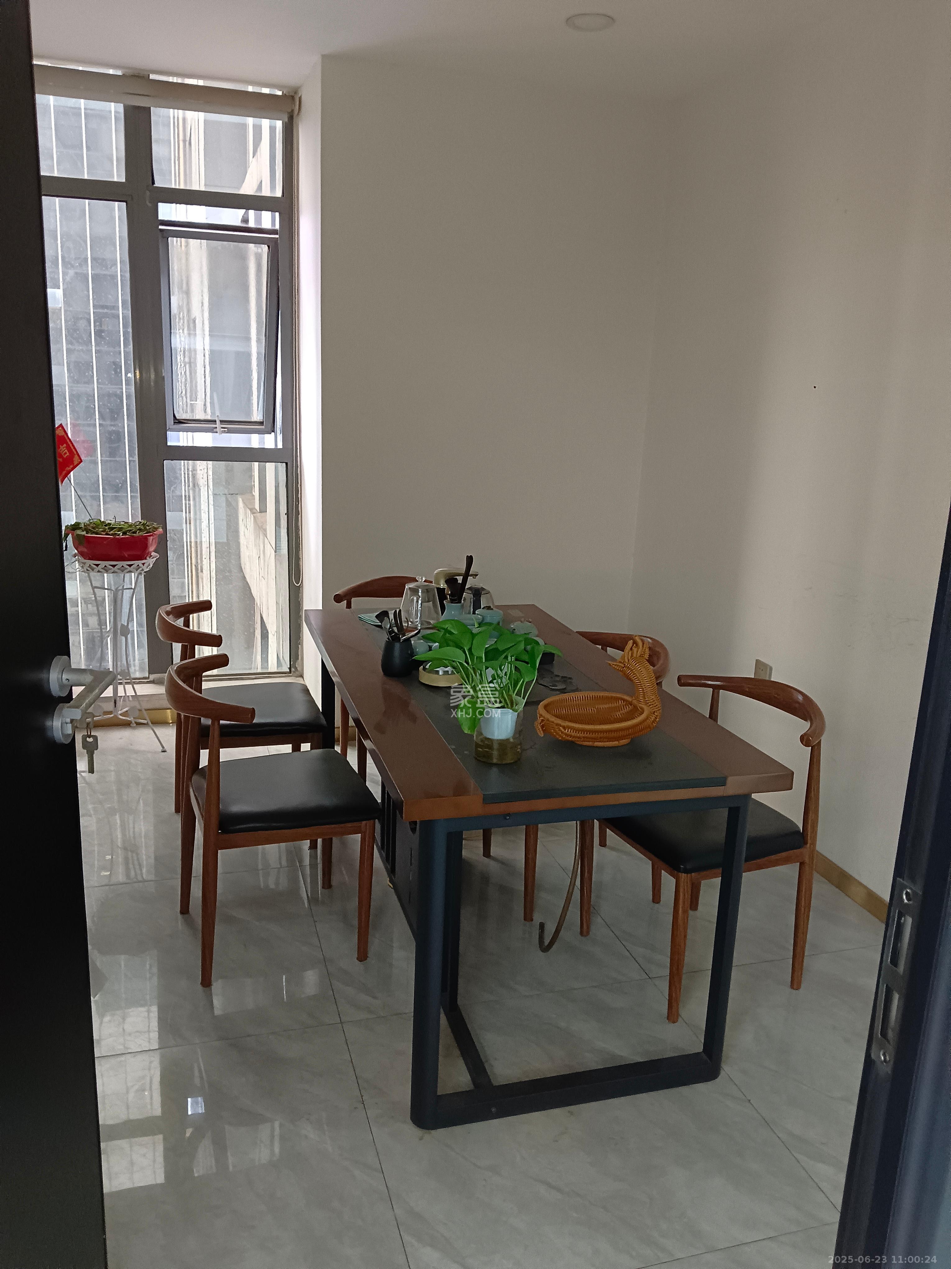 定王大厦   220.0㎡     9900.00元/月室内图