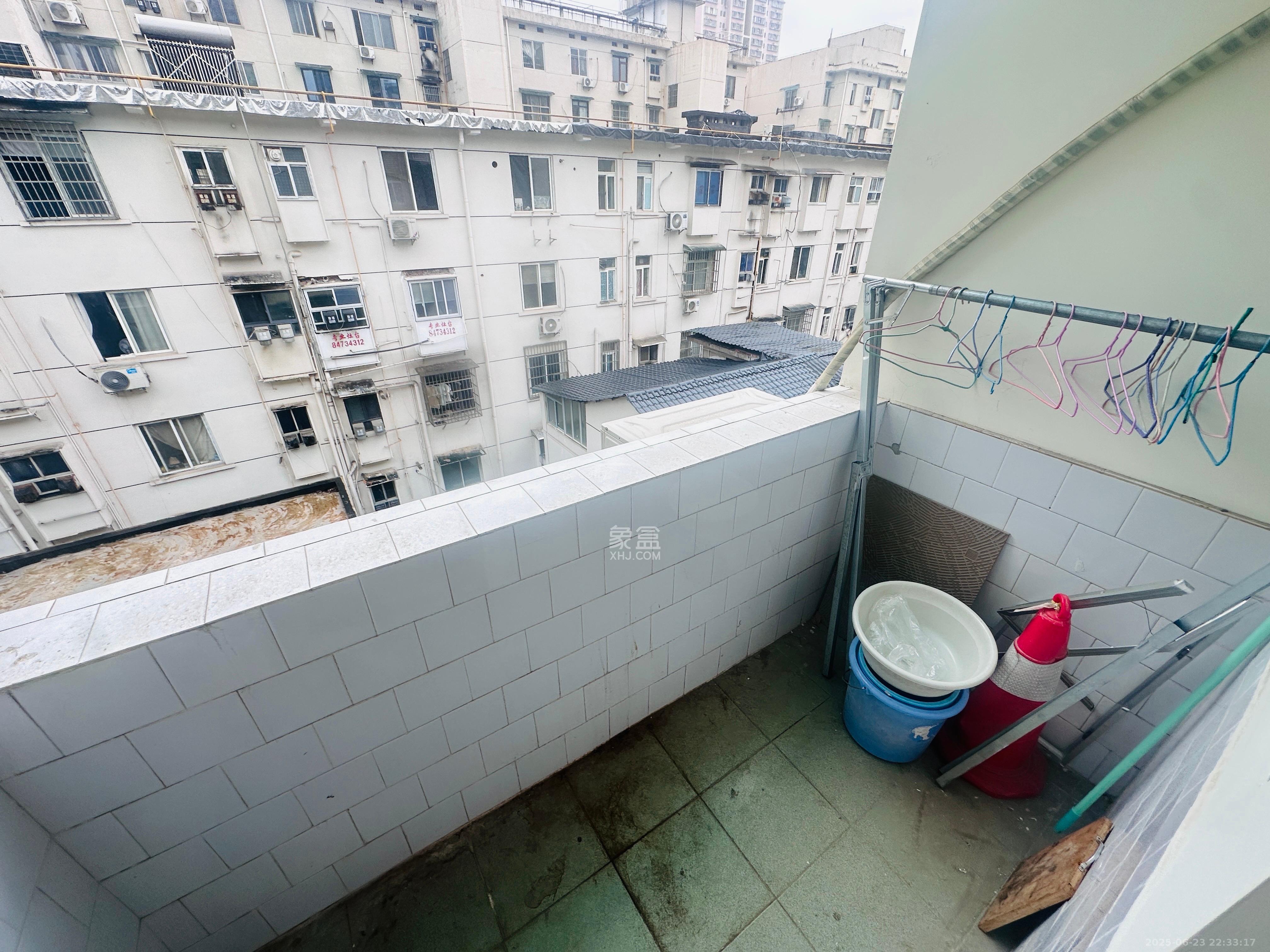 乔庄社区 1室0厅0卫 1000.0元/月 乔庄社区 1室0厅0卫 1000.0元/月室内图