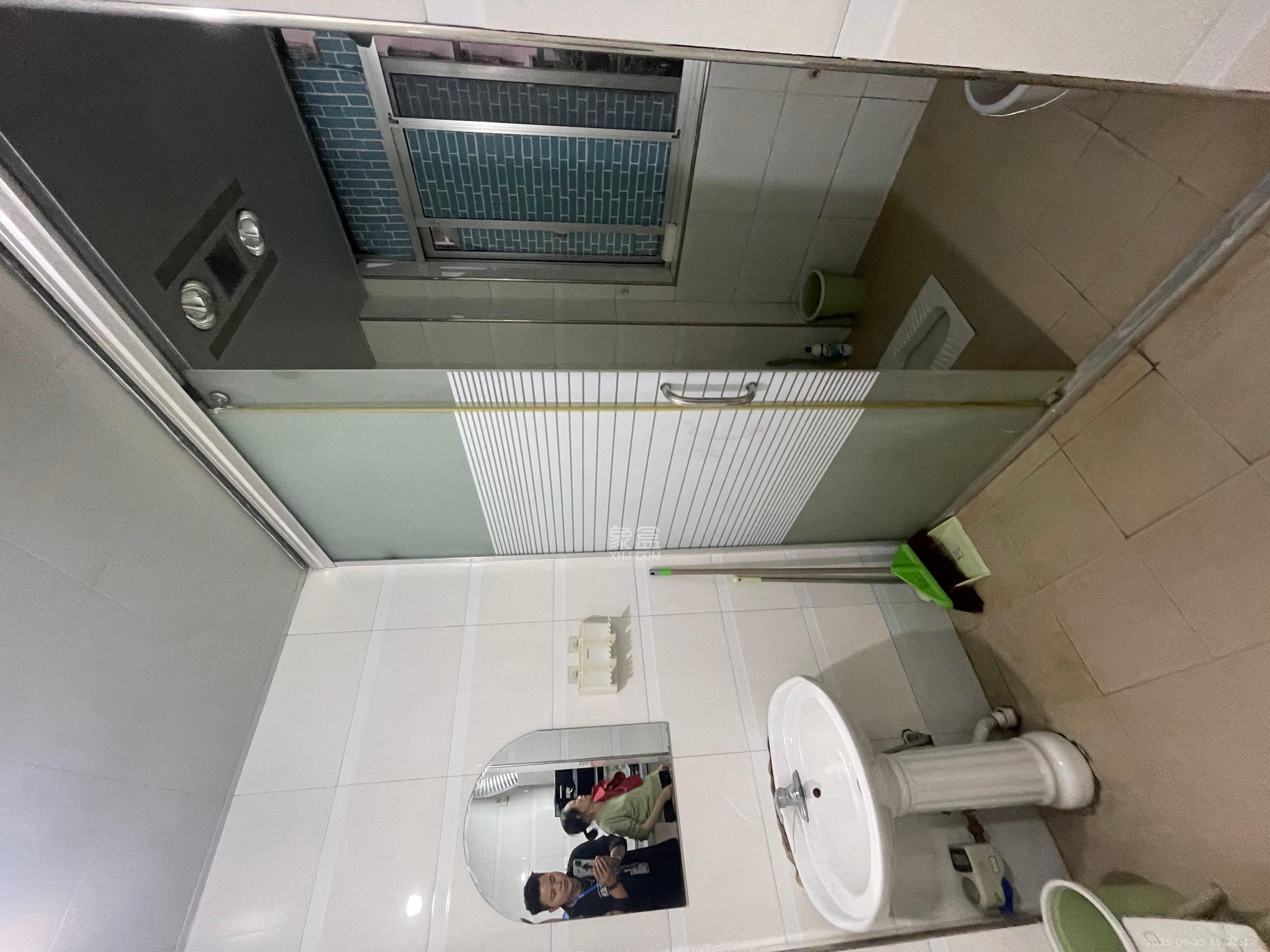 先锋新宇  2室2厅1卫   1580.00元/月室内图