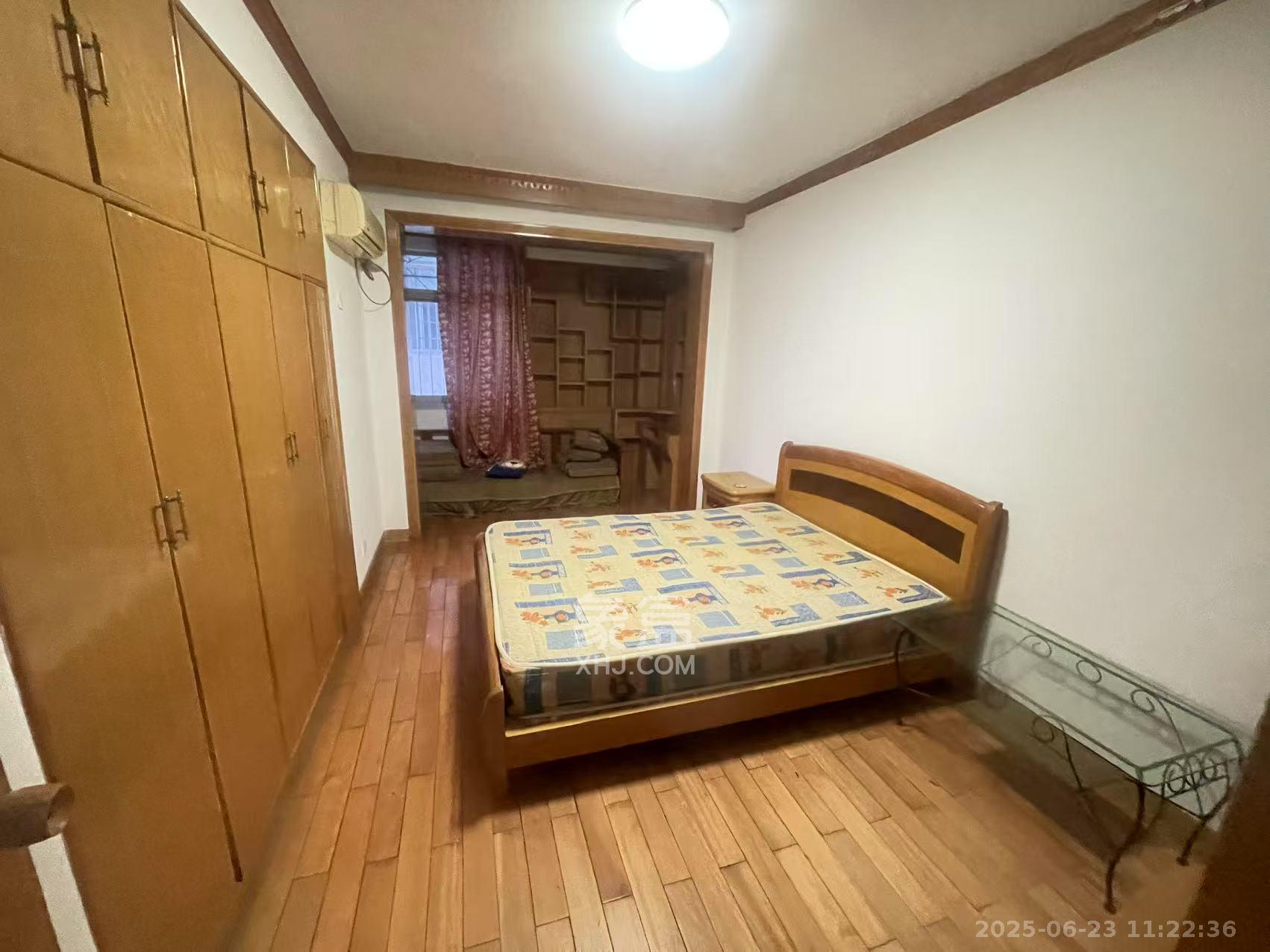 天心友园 2室1厅1卫 2000.0元/月 天心友园 2室1厅1卫 2000.0元/月室内图