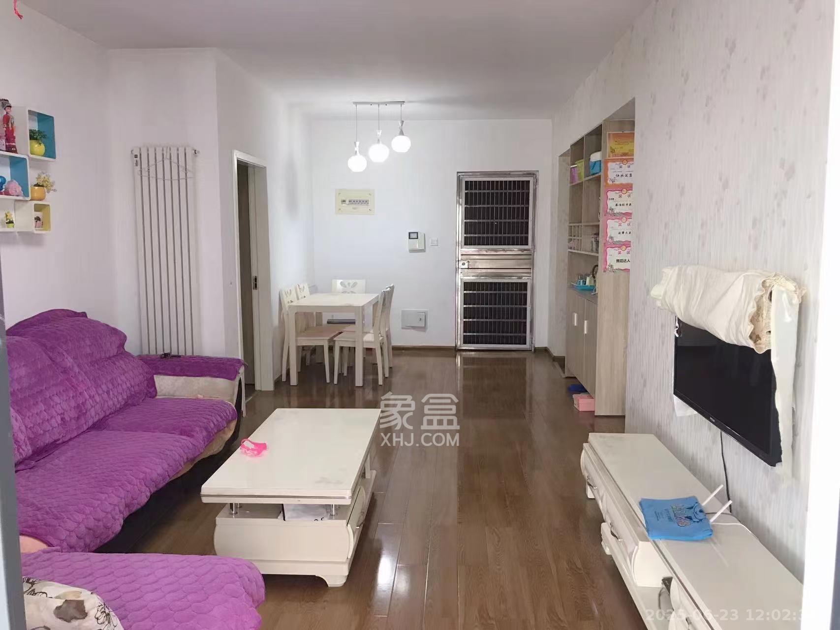 保利麓谷林语C区  2室2厅1卫   2400.00元/月室内图