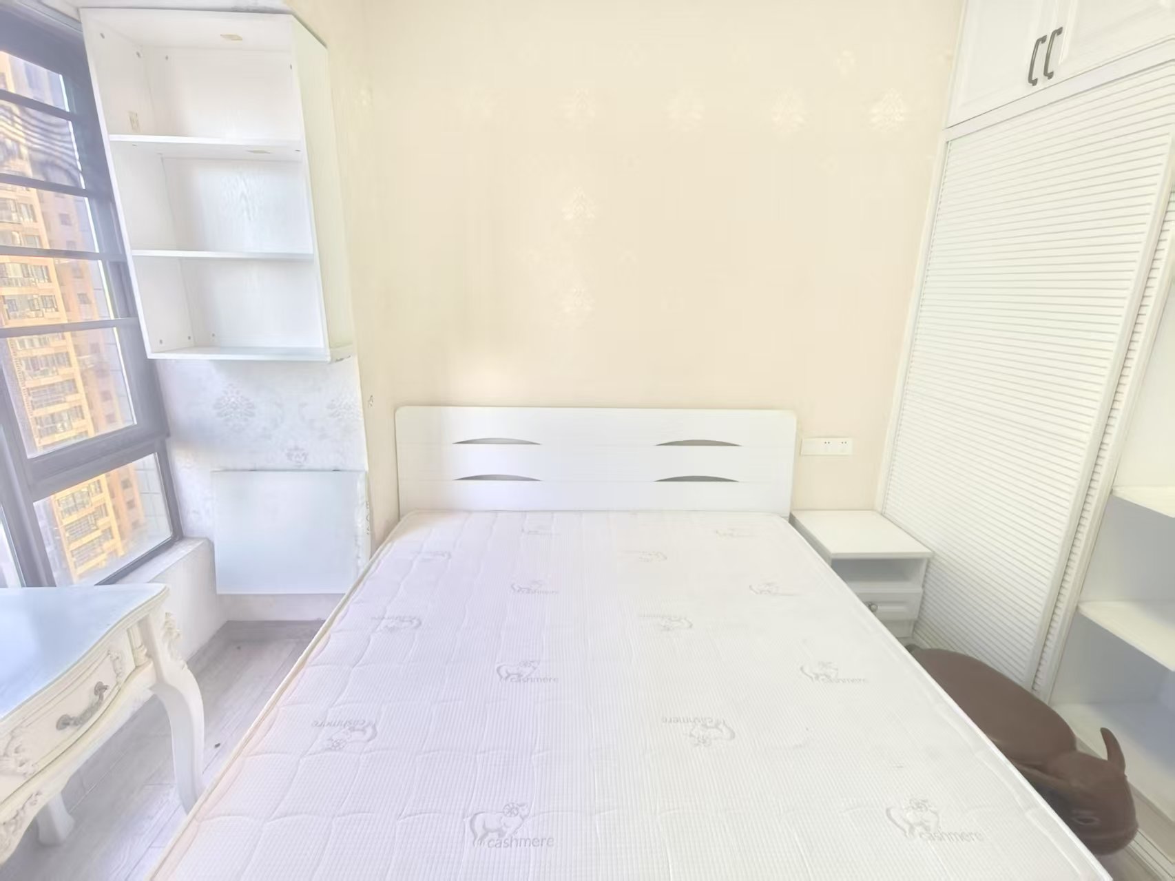 芒果社  2室2厅1卫   2600.00元/月室内图