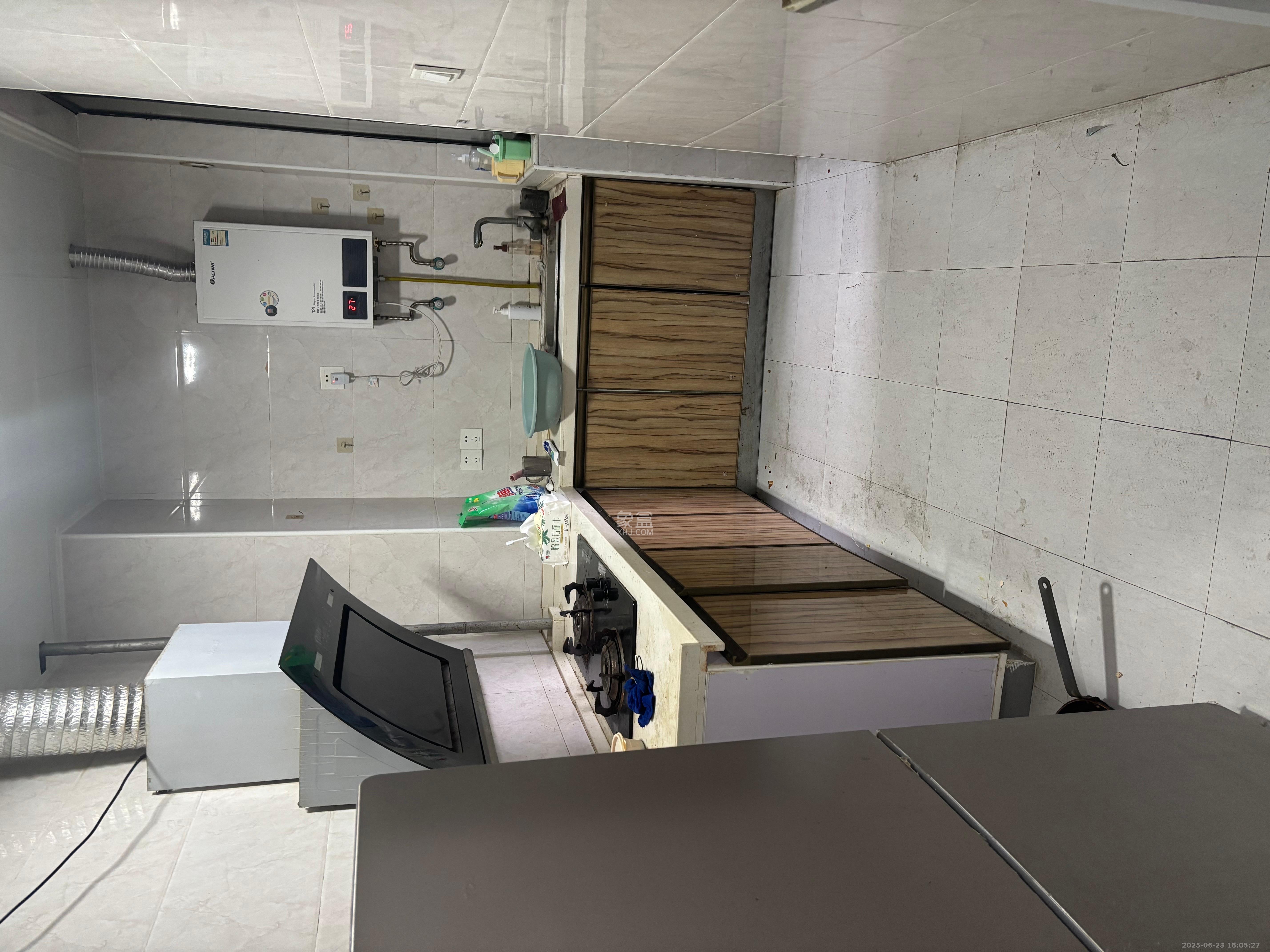 中建梅溪湖中心  3室2厅2卫    3200.0元/月 中建梅溪湖中心  3室2厅2卫    3200.0元/月室内图