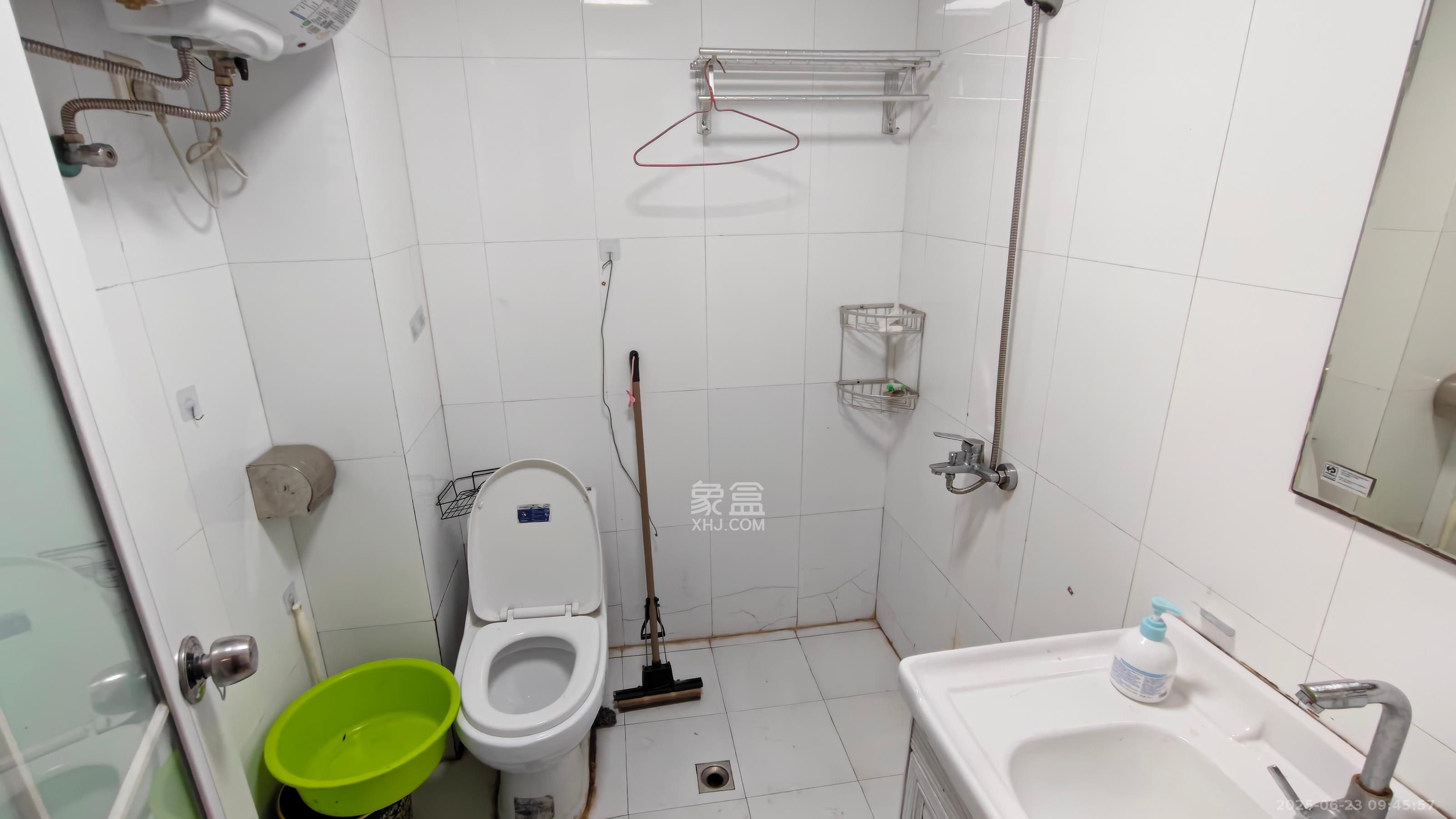 未来蜂巢  1室1厅1卫    1000.0元/月室内图