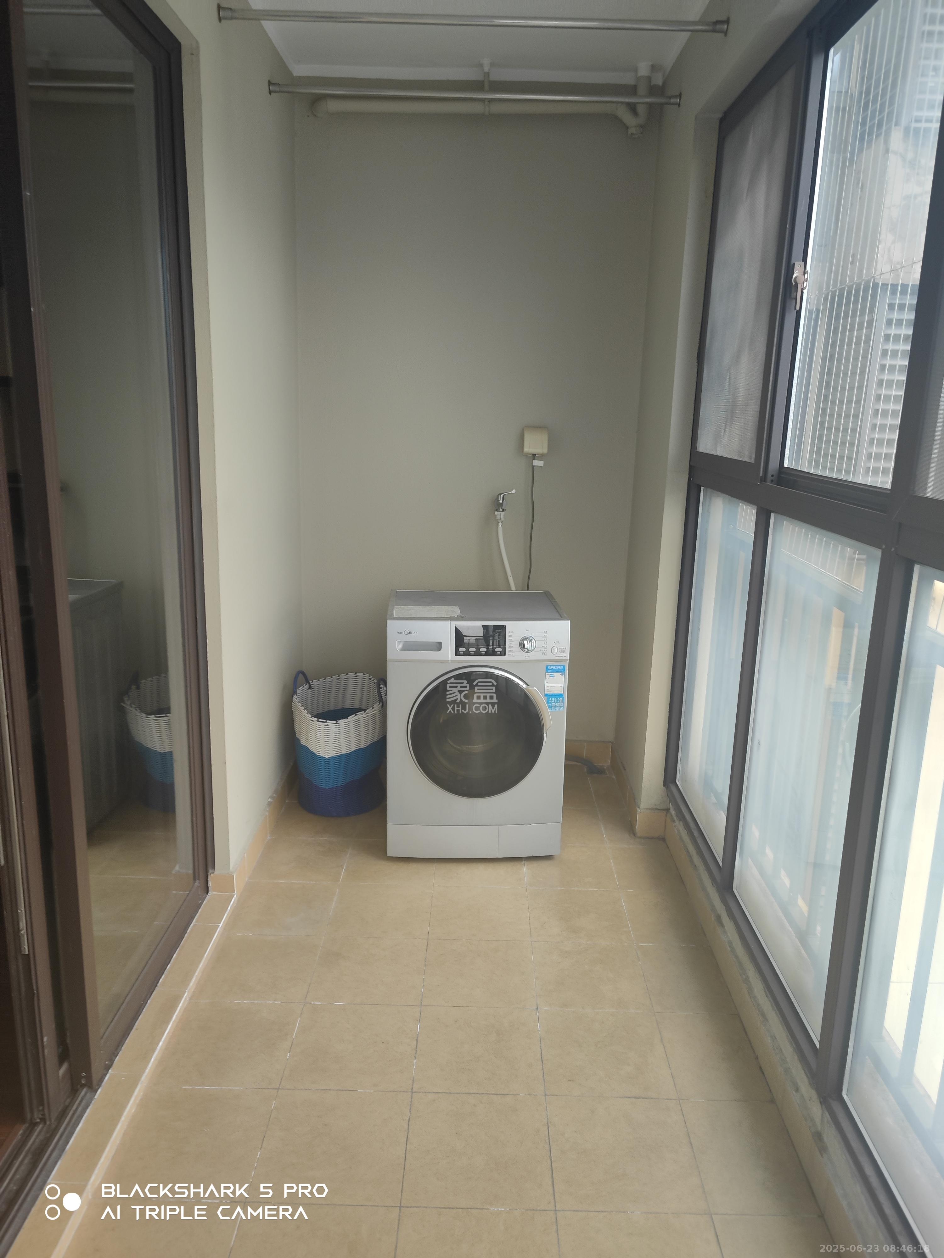 万科里梅溪郡  3室2厅2卫    3800.0元/月 万科里梅溪郡  3室2厅2卫    3800.0元/月室内图