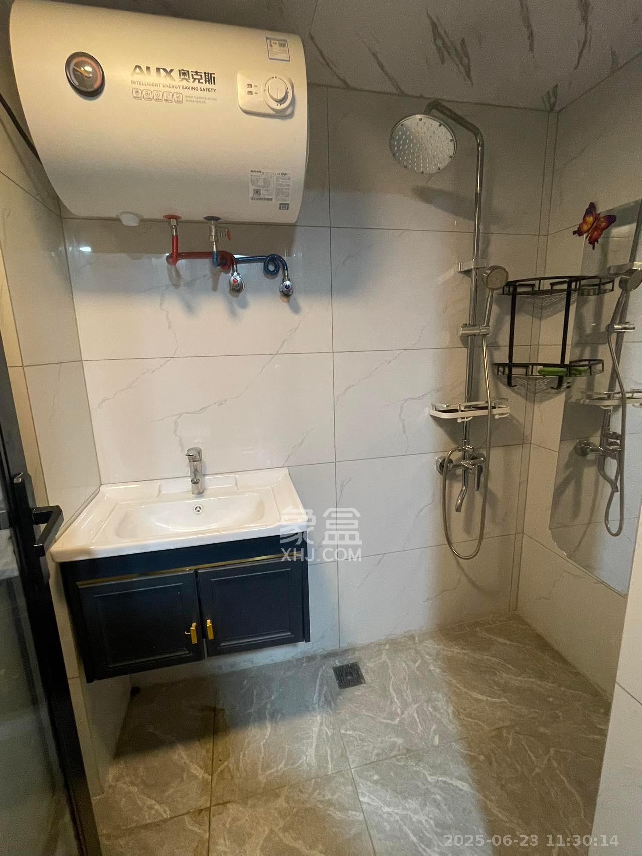 爱家当代境 2室1厅1卫 1900.0元/月 爱家当代境 2室1厅1卫 1900.0元/月室内图