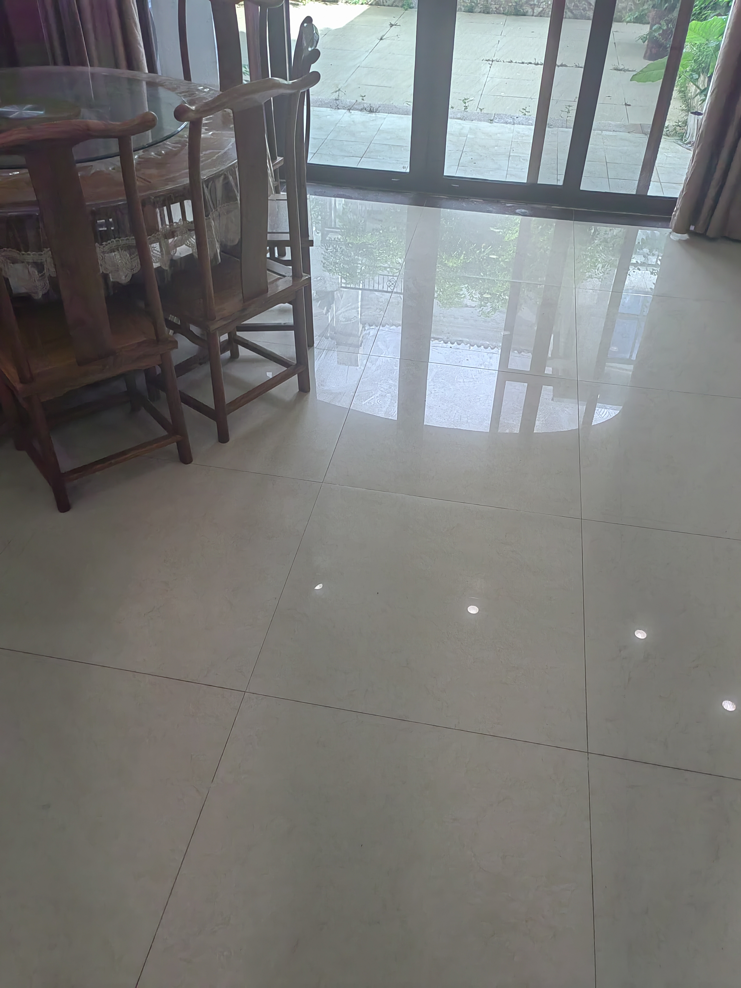 荣域  6室2厅2卫    14000.0元/月 荣域  6室2厅2卫    14000.0元/月室内图