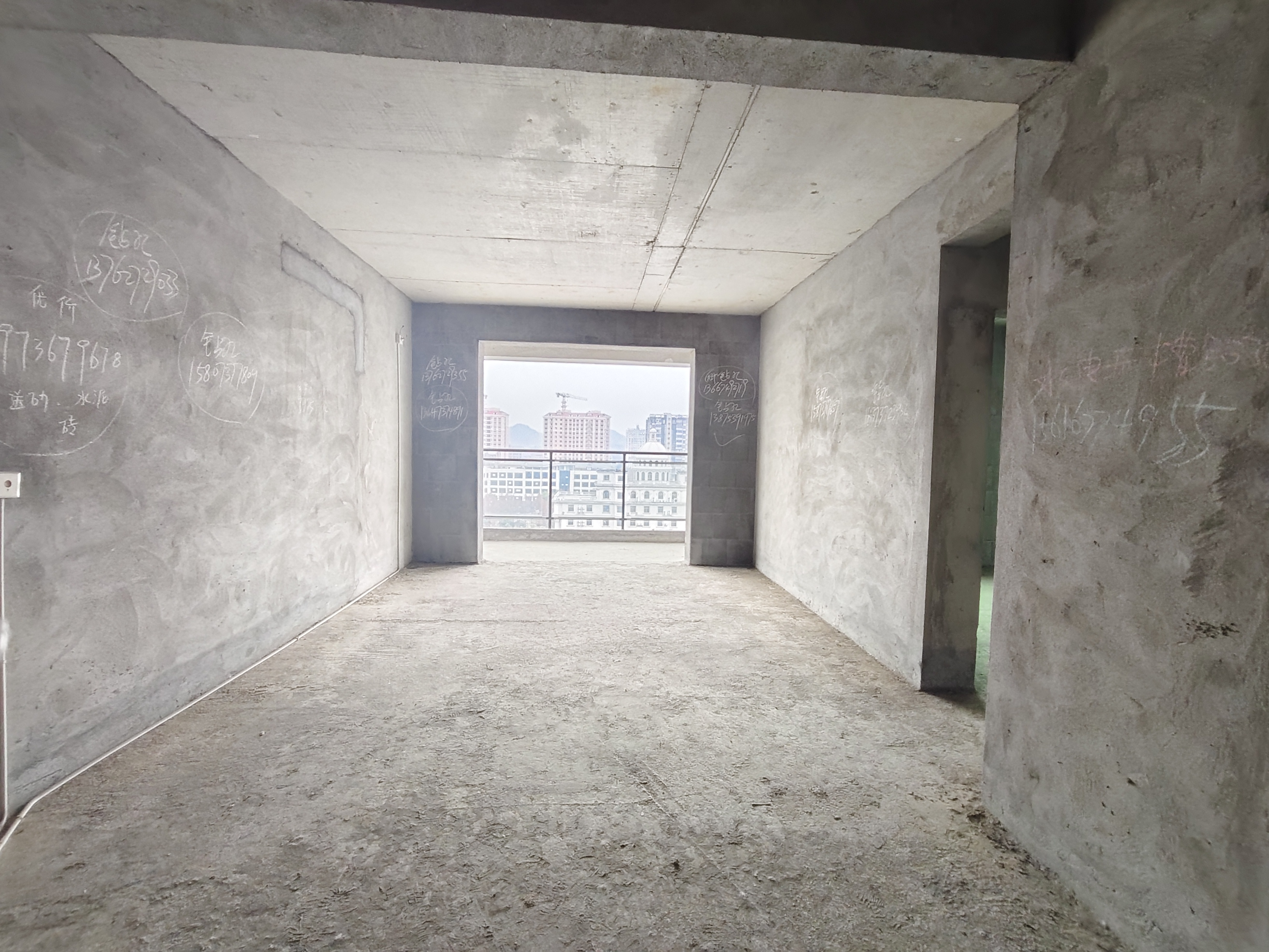 国色天香 3室2厅1卫 43.8万 国色天香 3室2厅1卫 43.8万室内图