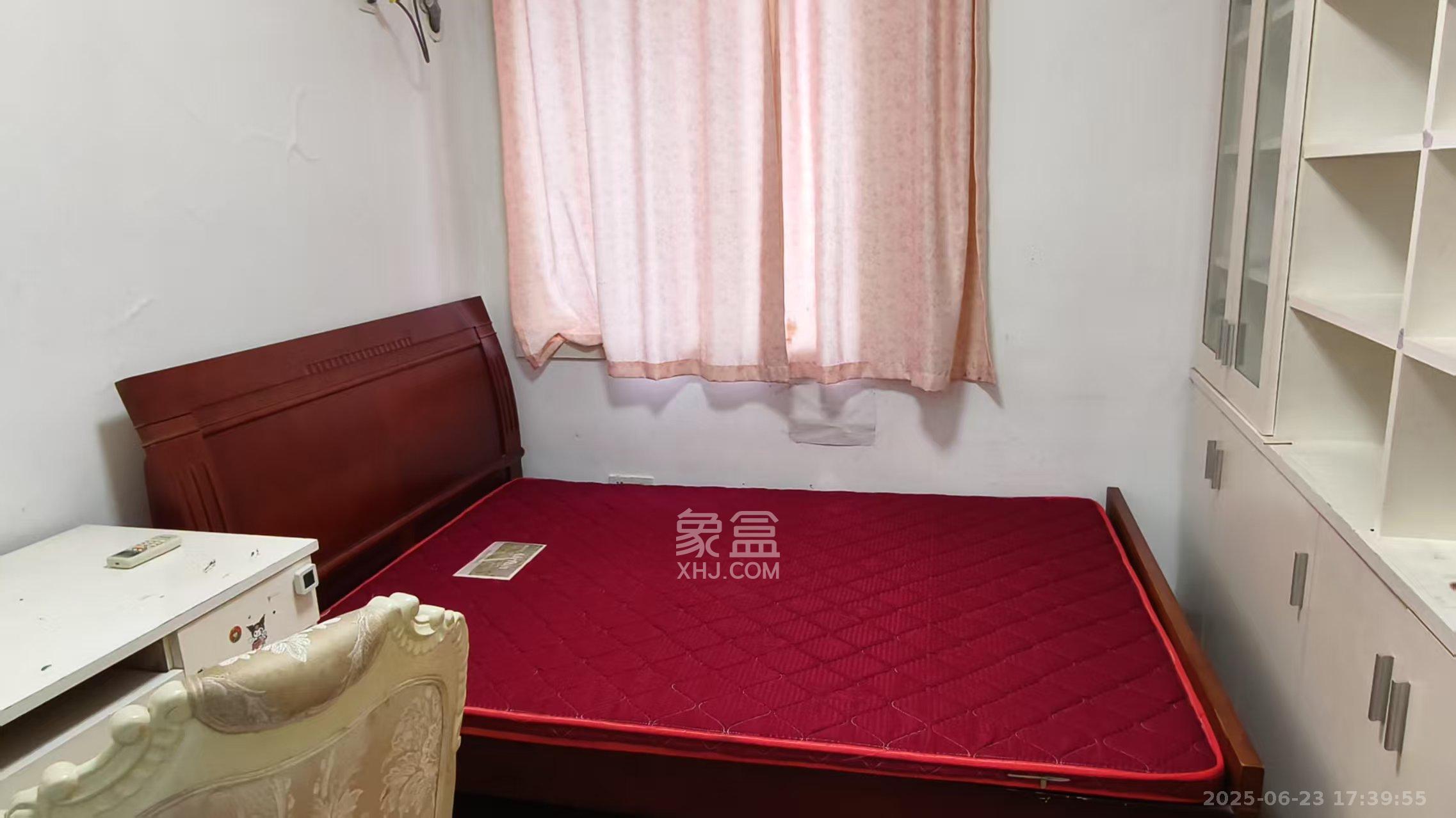 润芳园  2室2厅1卫    2000.0元/月 润芳园  2室2厅1卫    2000.0元/月