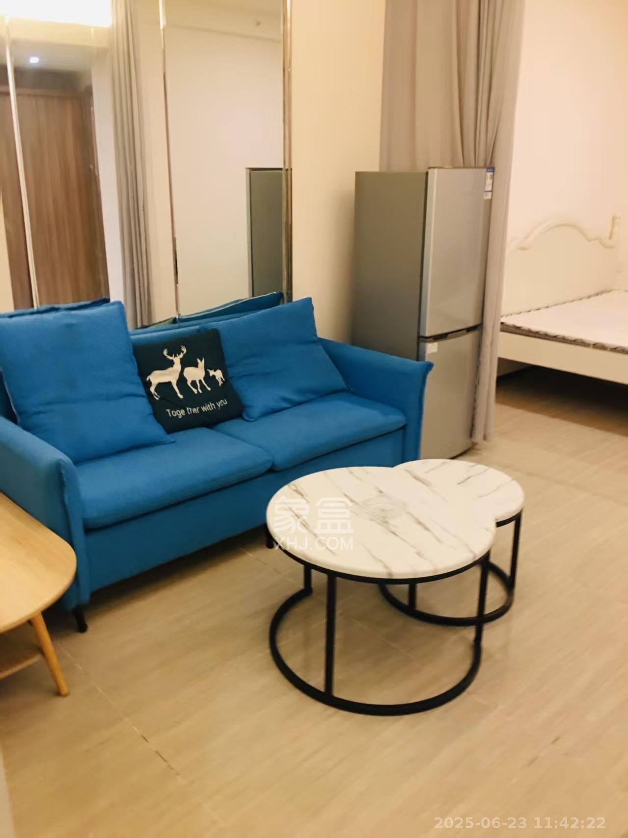 恒大上林苑  1室1厅1卫    1600.0元/月 恒大上林苑  1室1厅1卫    1600.0元/月室内图