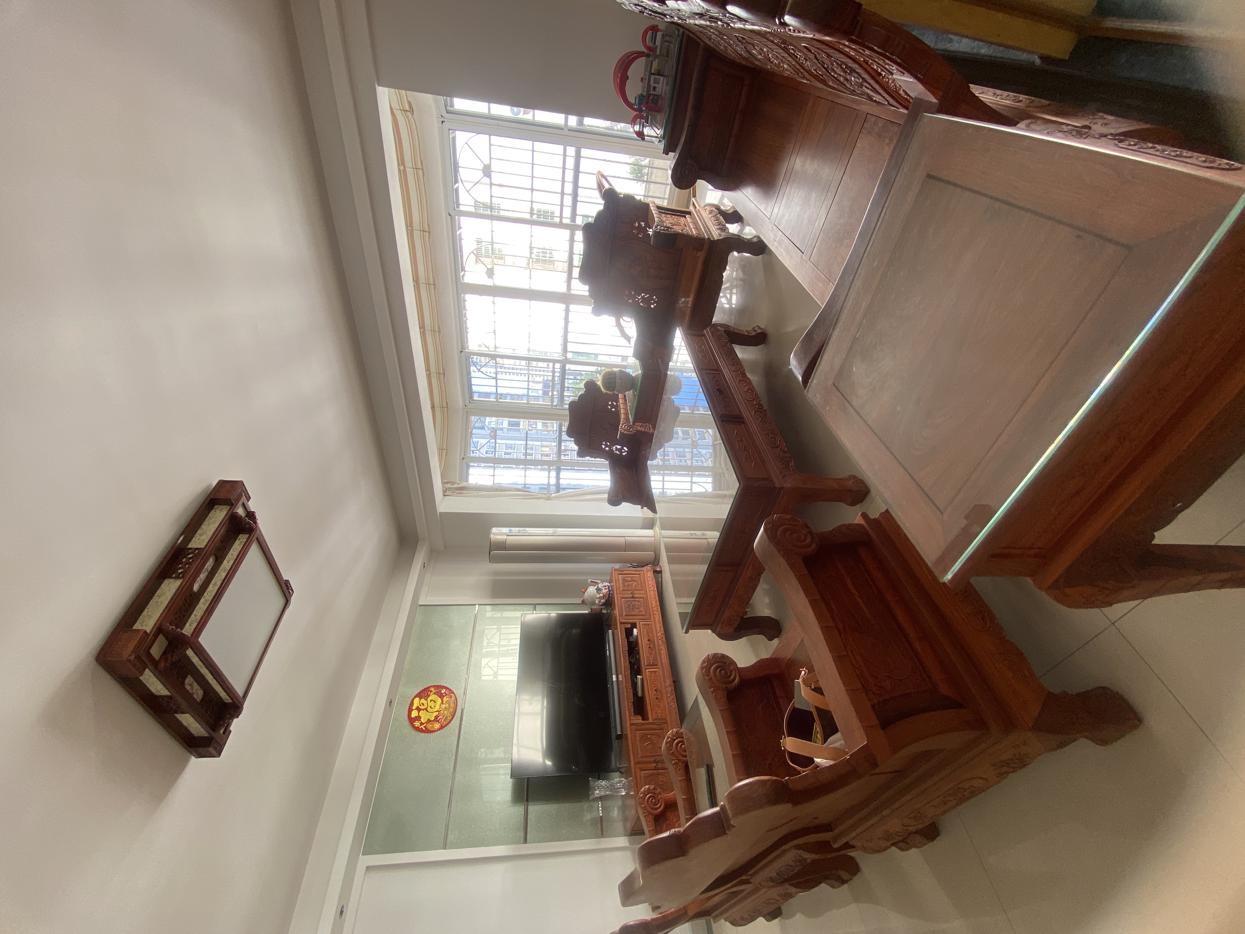 都市庭苑 4室2厅2卫 165.0万 都市庭苑 4室2厅2卫 165.0万客厅