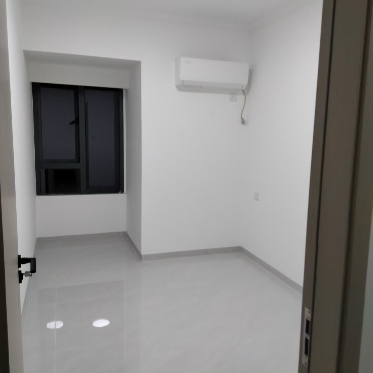 和悦宸居 3室2厅2卫 2400.0元/月 和悦宸居 3室2厅2卫 2400.0元/月室内图