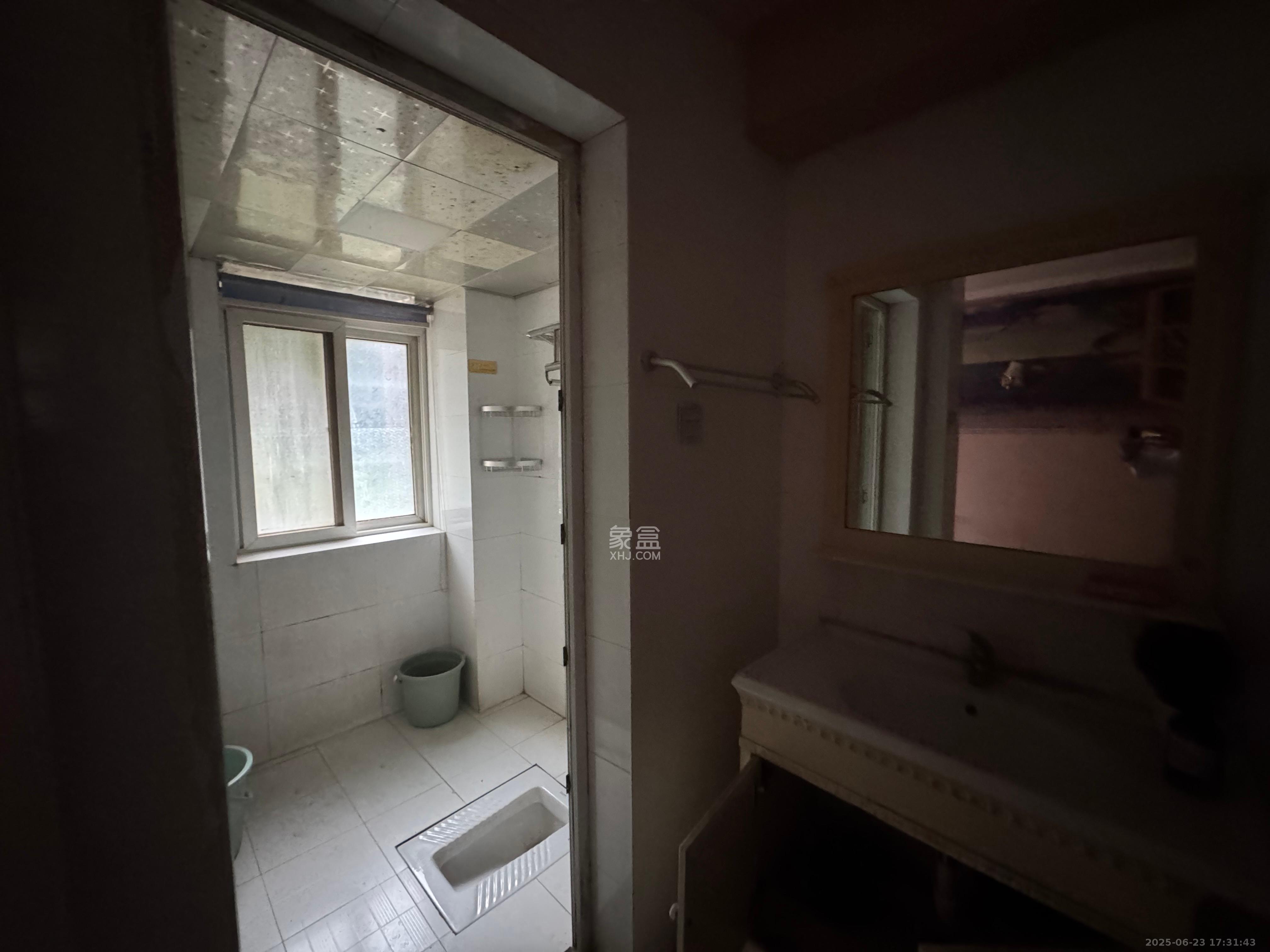 黎郡新宇康景园 1室0厅0卫 2800.0元/月 黎郡新宇康景园 1室0厅0卫 2800.0元/月室内图