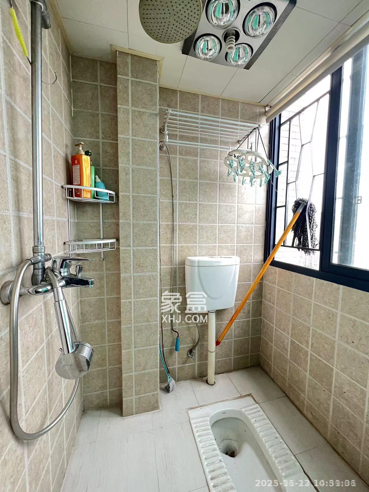 世景华庭  1室1厅1卫   1200.00元/月室内图