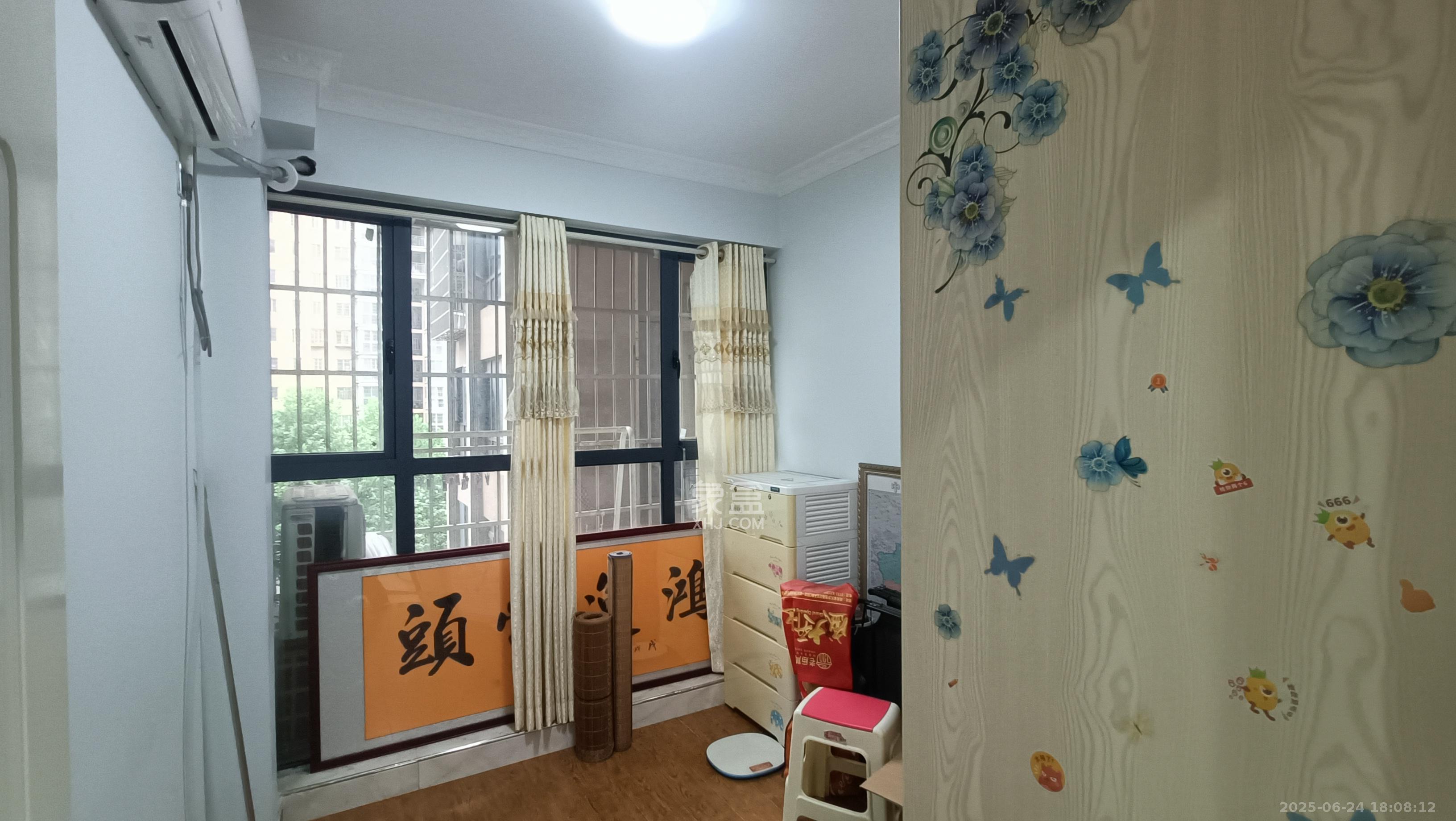 潇湘名城(新里程潇湘名城)  3室2厅1卫   2400.00元/月室内图