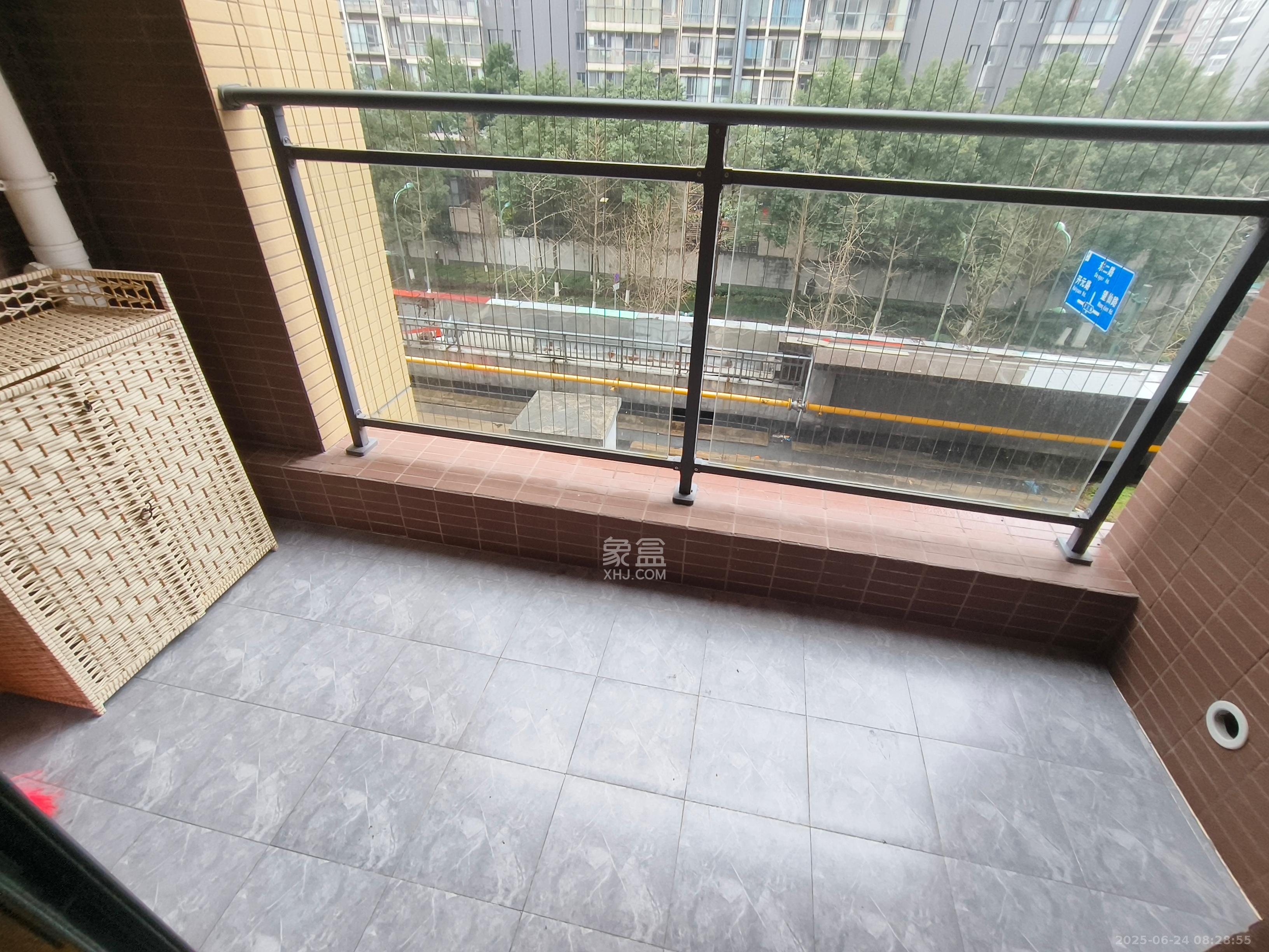 恒基凯旋门三期  3室2厅1卫    2250.0元/月 恒基凯旋门三期  3室2厅1卫    2250.0元/月室内图