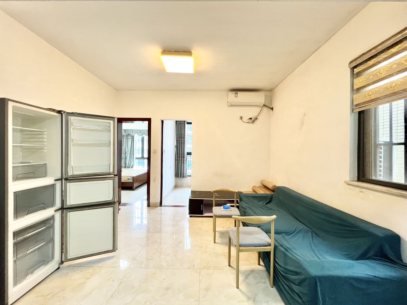 鑫海华庭 2室1厅1卫 1800.0元/月 鑫海华庭 2室1厅1卫 1800.0元/月室内图