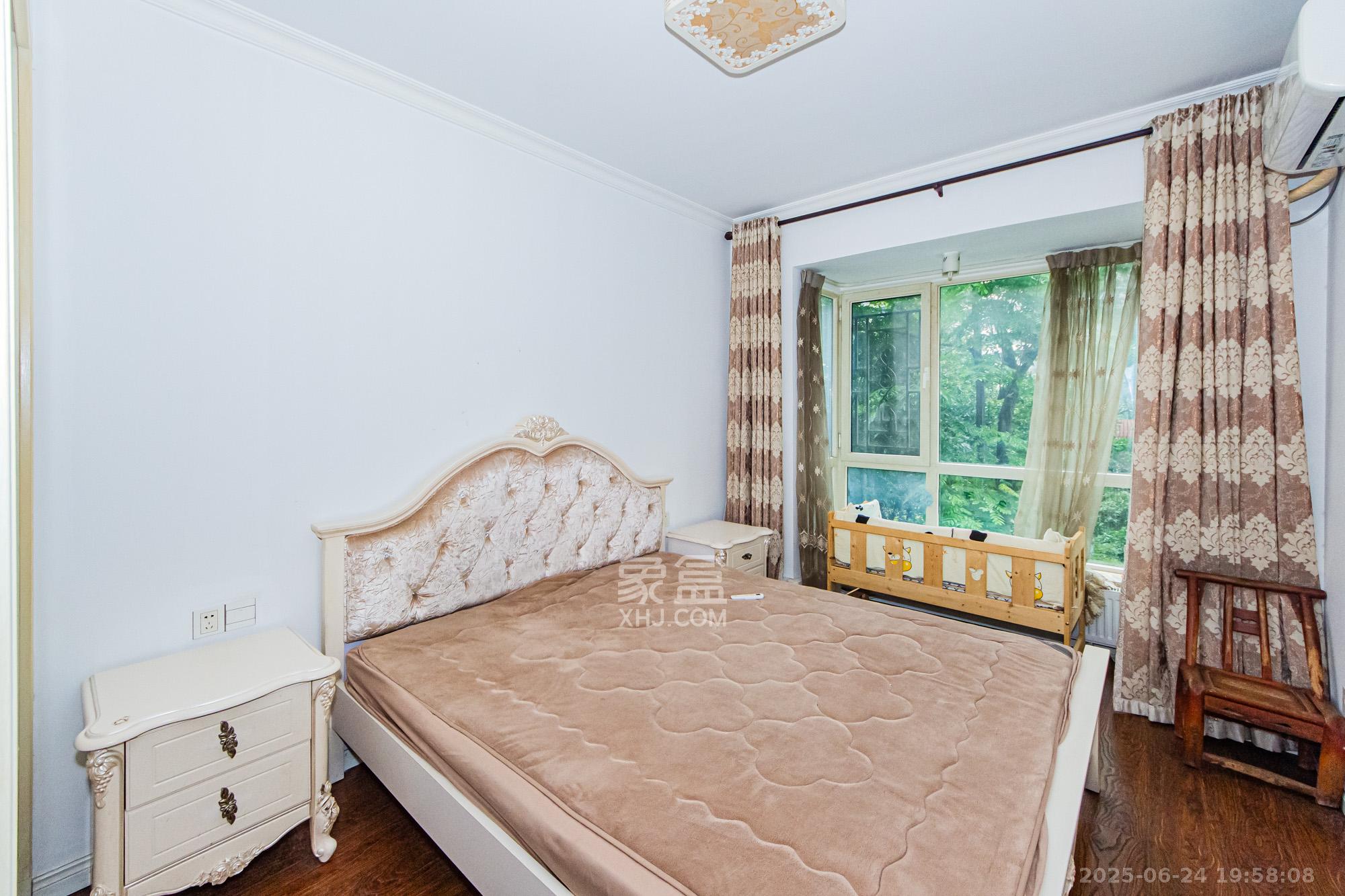 北辰三角洲D3区  4室2厅1卫    160.0万 北辰三角洲D3区  4室2厅1卫    160.0万卧室