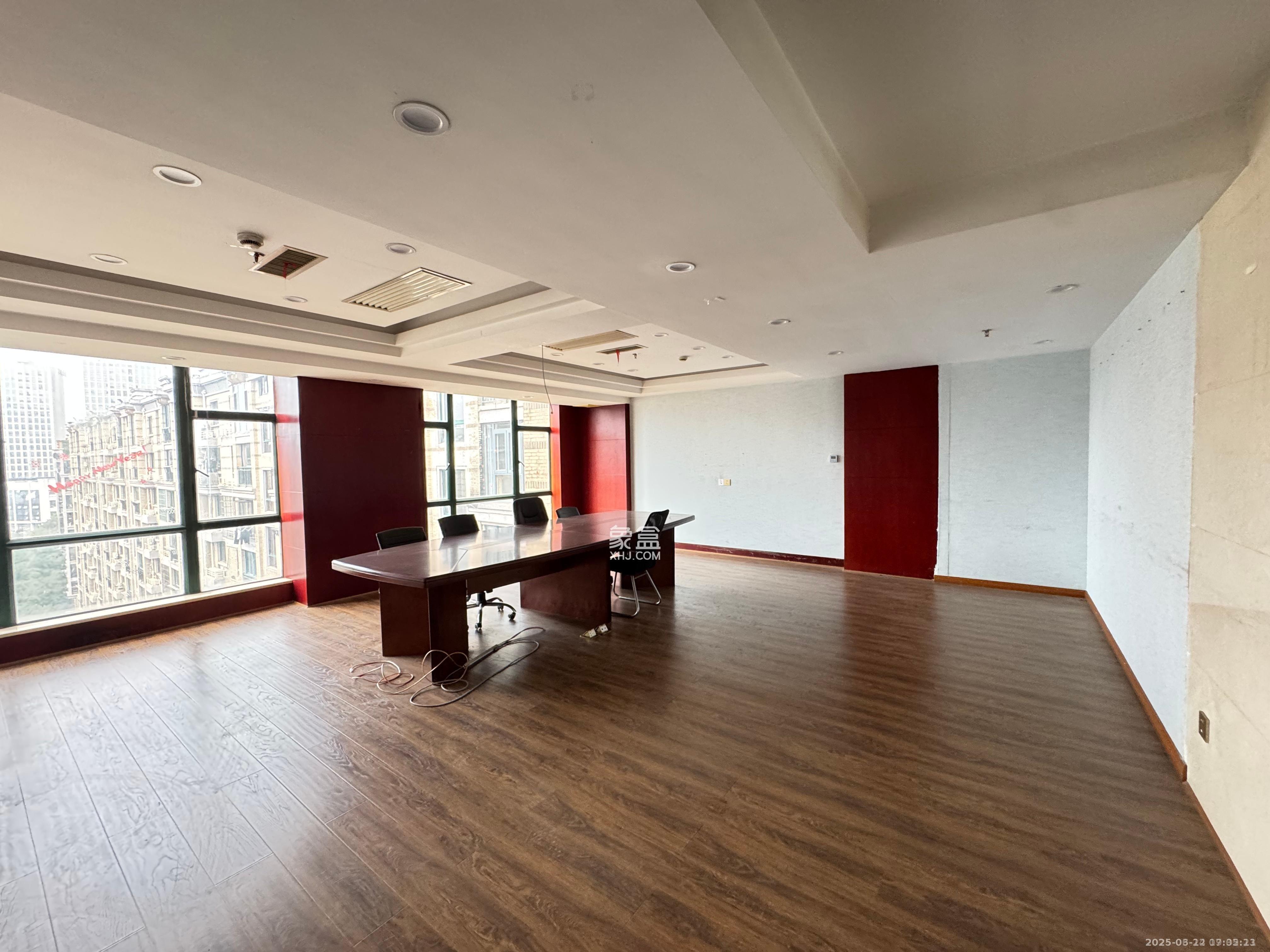 共和世家 10室0厅1卫 35000.0元/月 共和世家 10室0厅1卫 35000.0元/月室内图