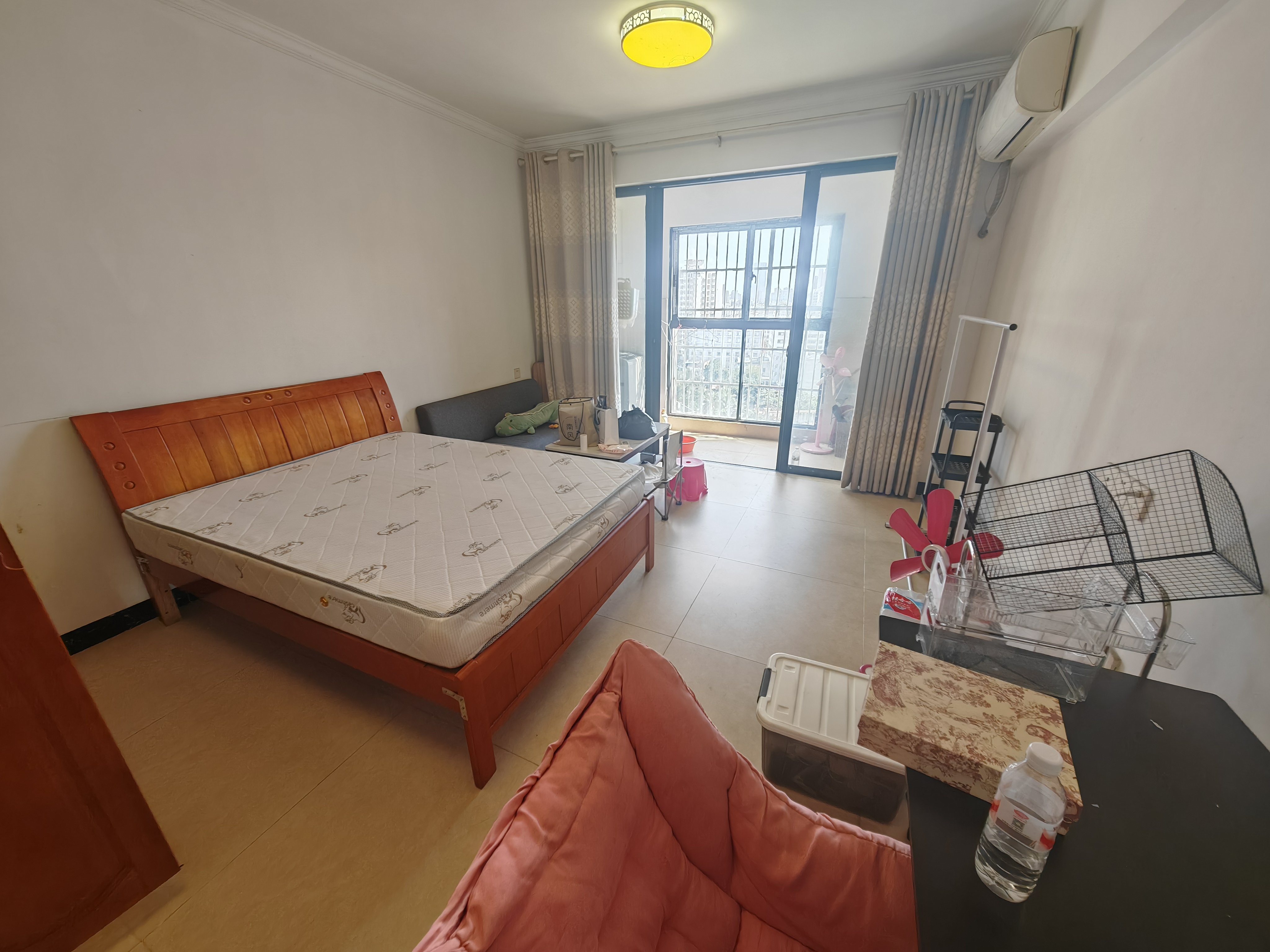东线一号  1室0厅1卫   1400.00元/月室内图