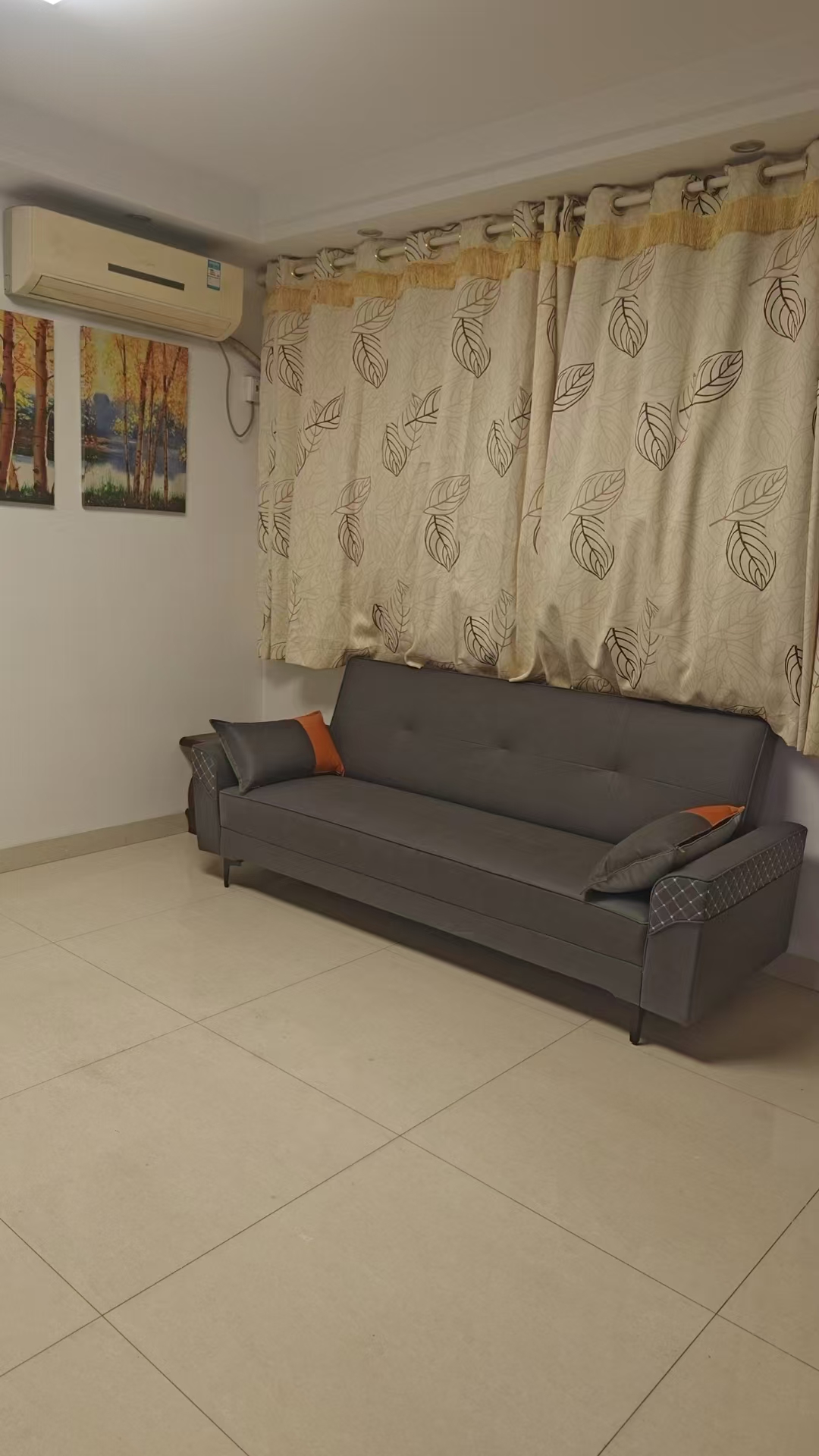 旺佳华府 4室2厅2卫 1600.0元/月 旺佳华府 4室2厅2卫 1600.0元/月室内图