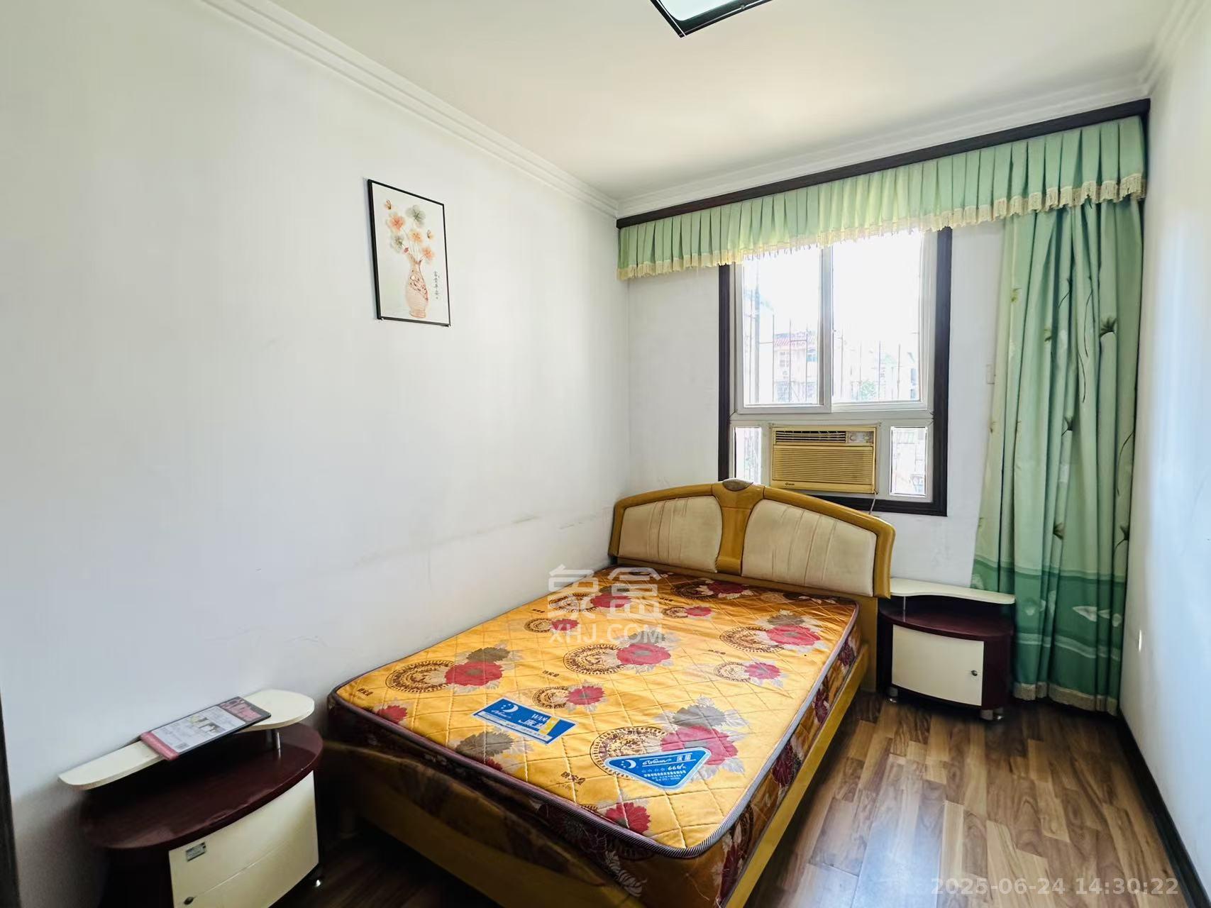 广厦新村  3室2厅2卫   2400.00元/月室内图