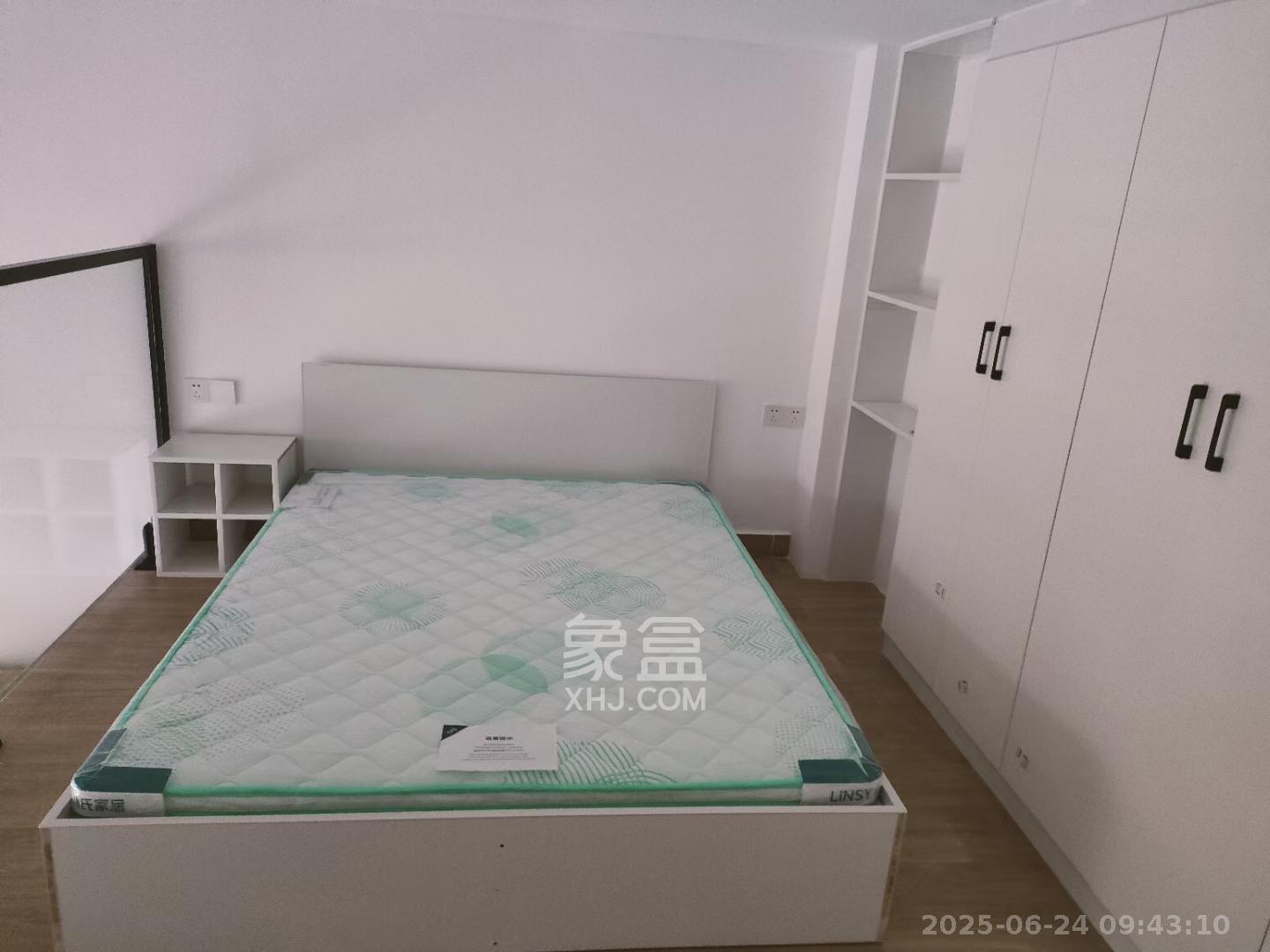 中国铁建梅溪青秀三期  2室1厅1卫    2000.0元/月室内图