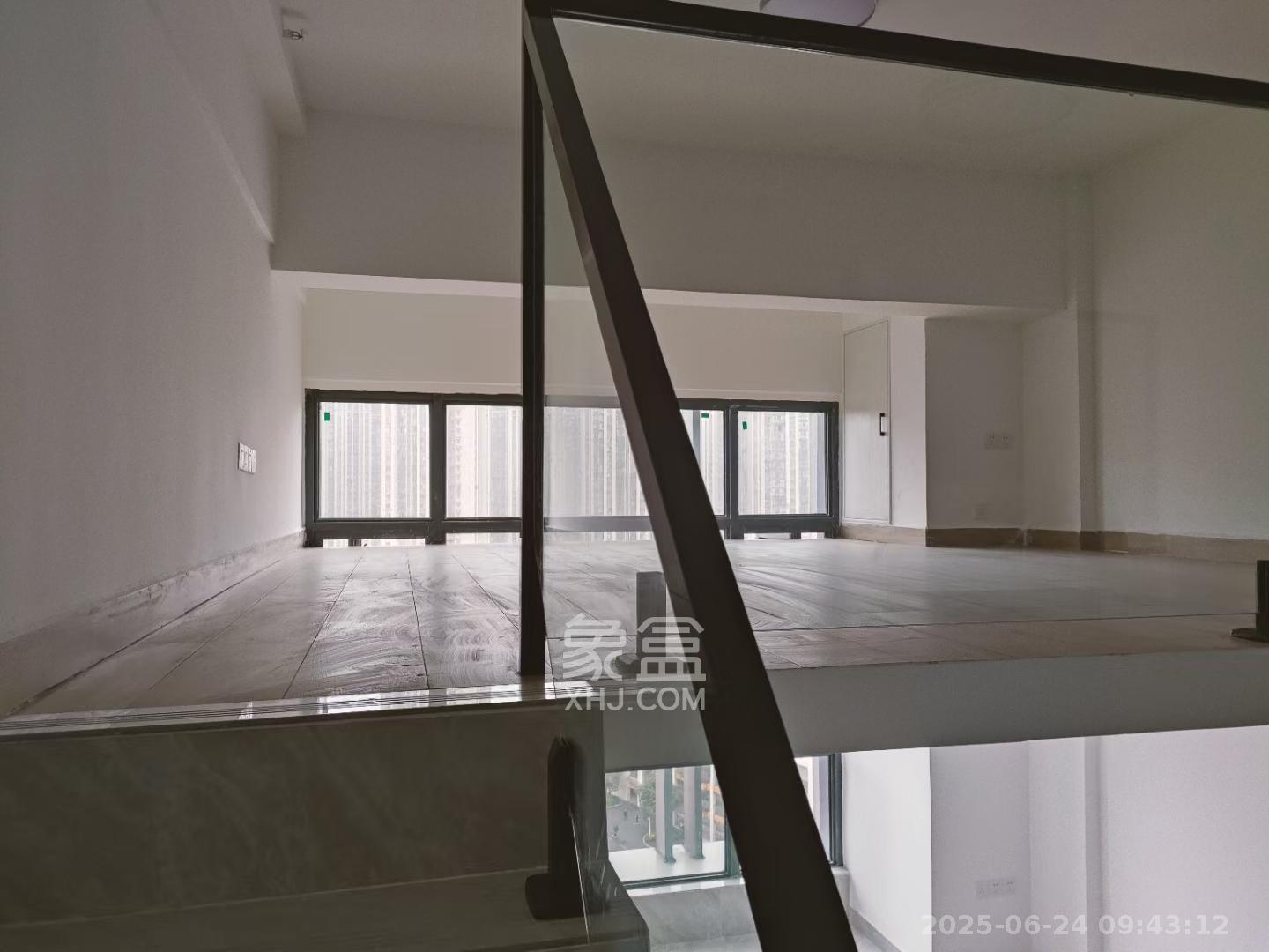 中国铁建梅溪青秀三期  2室1厅1卫    2000.0元/月室内图