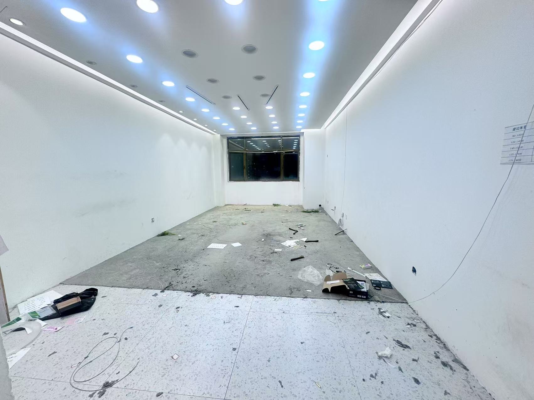 时尚新天地(平和堂) 1室1厅1卫 16.8万 时尚新天地(平和堂) 1室1厅1卫 16.8万室内图