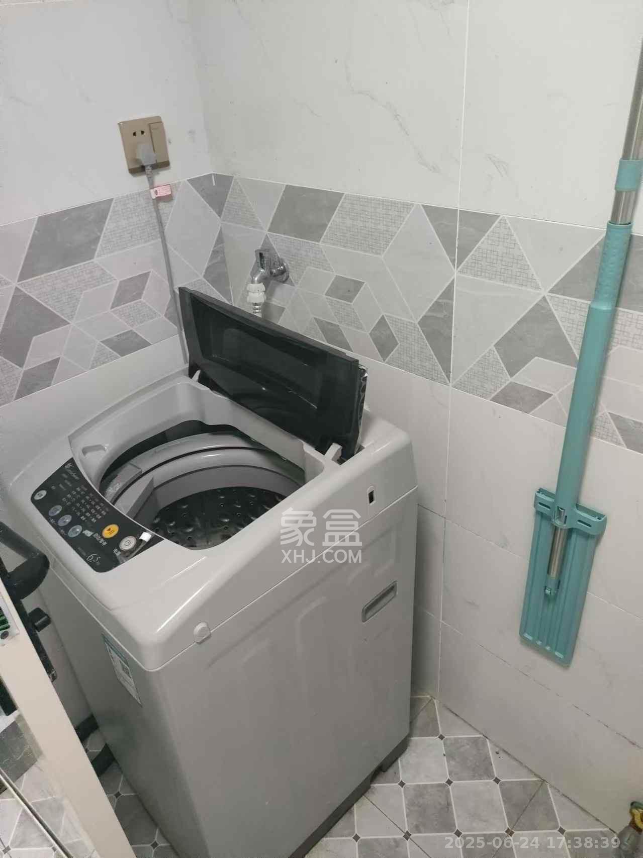 中建悦和城  1室1厅1卫   1350.00元/月室内图