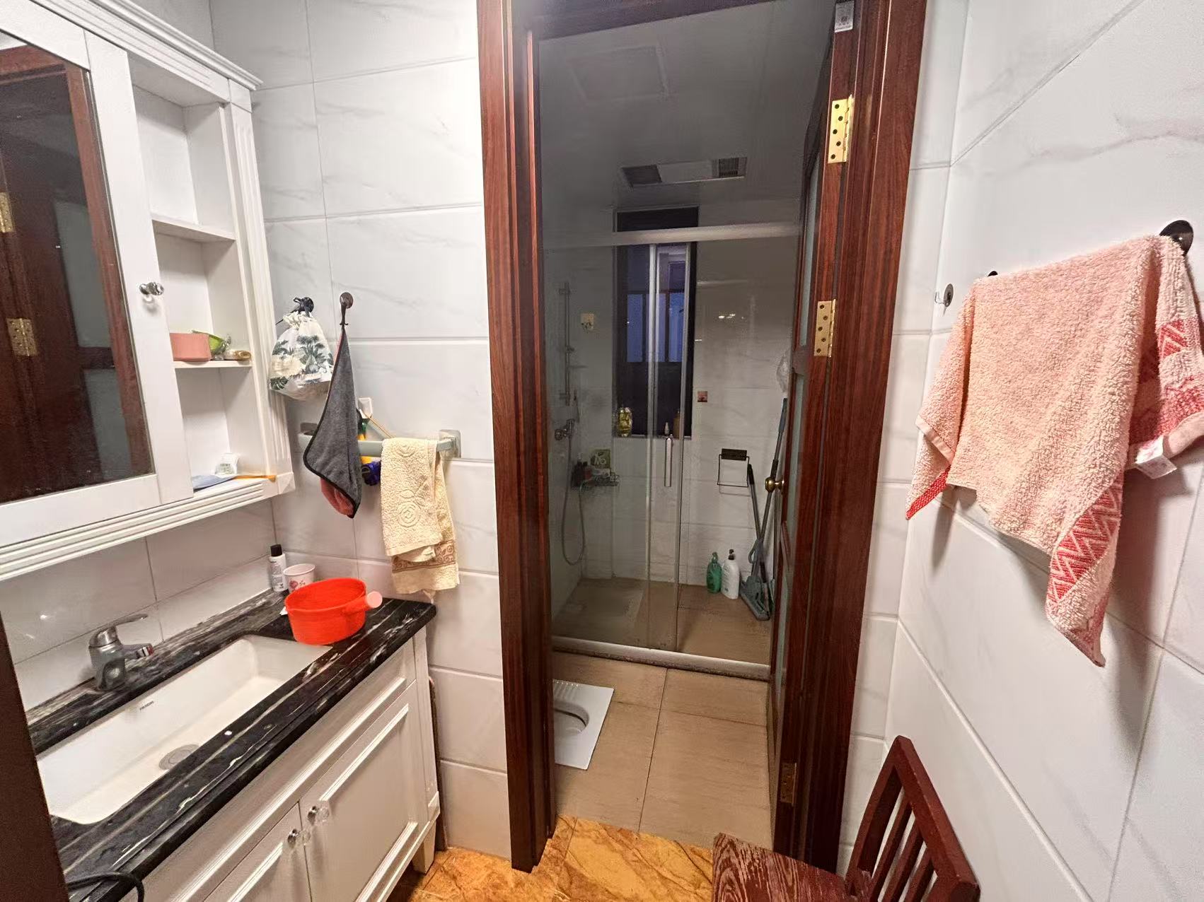 碧桂园 5室2厅3卫 218.0万 碧桂园 5室2厅3卫 218.0万室内图