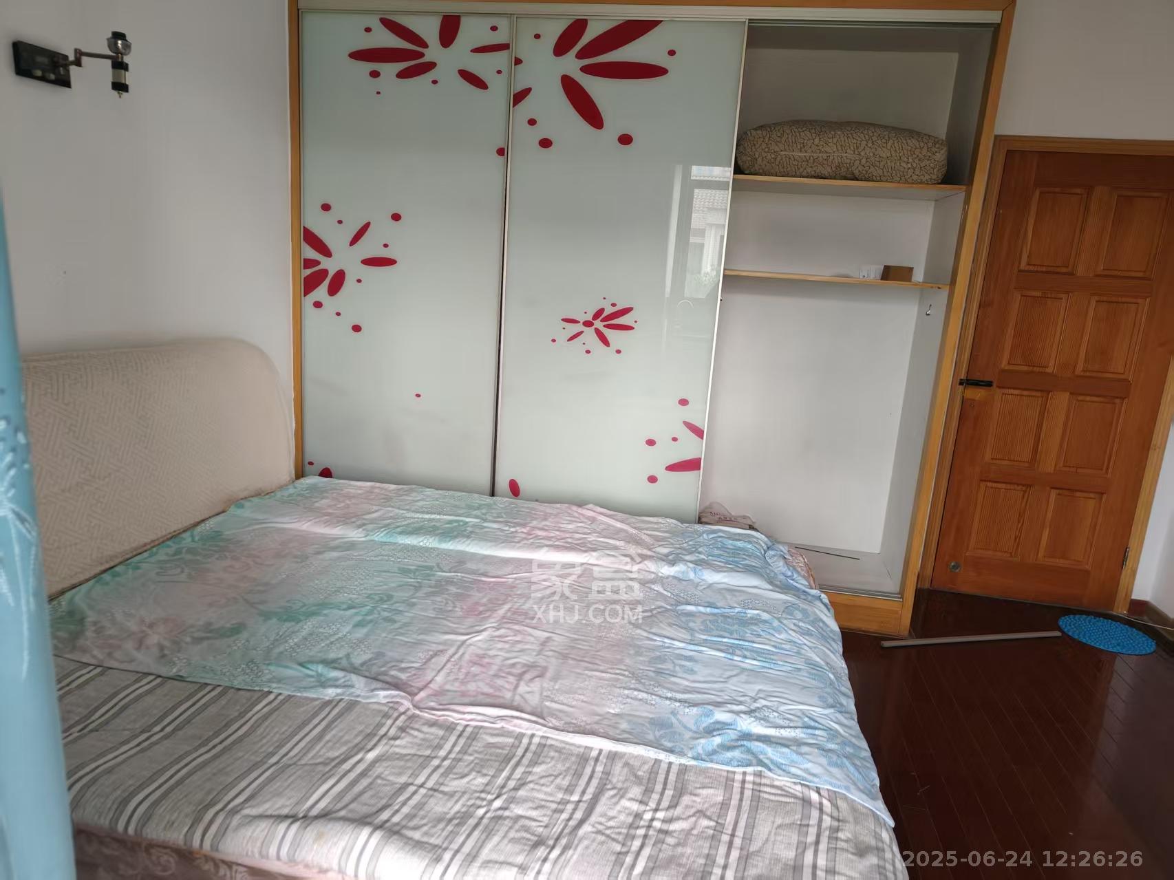 芙蓉公寓 2室1厅1卫 1300.0元/月 芙蓉公寓 2室1厅1卫 1300.0元/月室内图