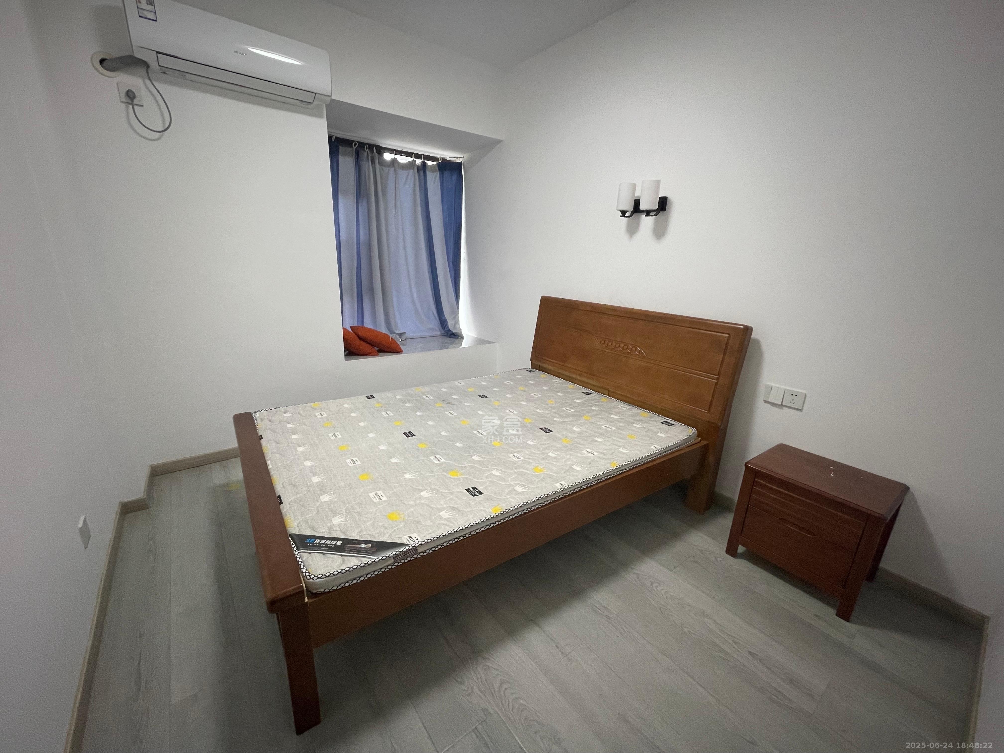 江山帝景雅典  3室2厅2卫    2400.0元/月 江山帝景雅典  3室2厅2卫    2400.0元/月室内图