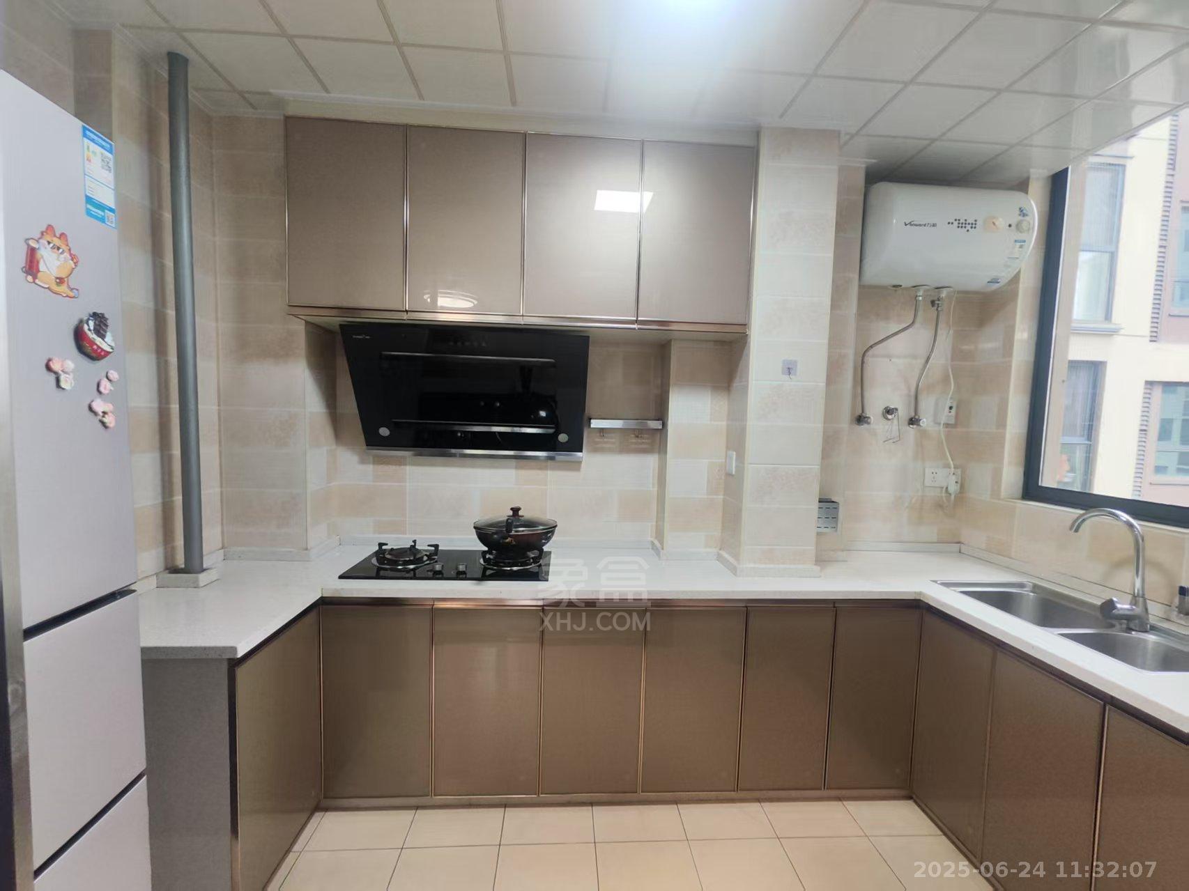 武广国际学苑 1室1厅1卫 2000.0元/月 武广国际学苑 1室1厅1卫 2000.0元/月室内图