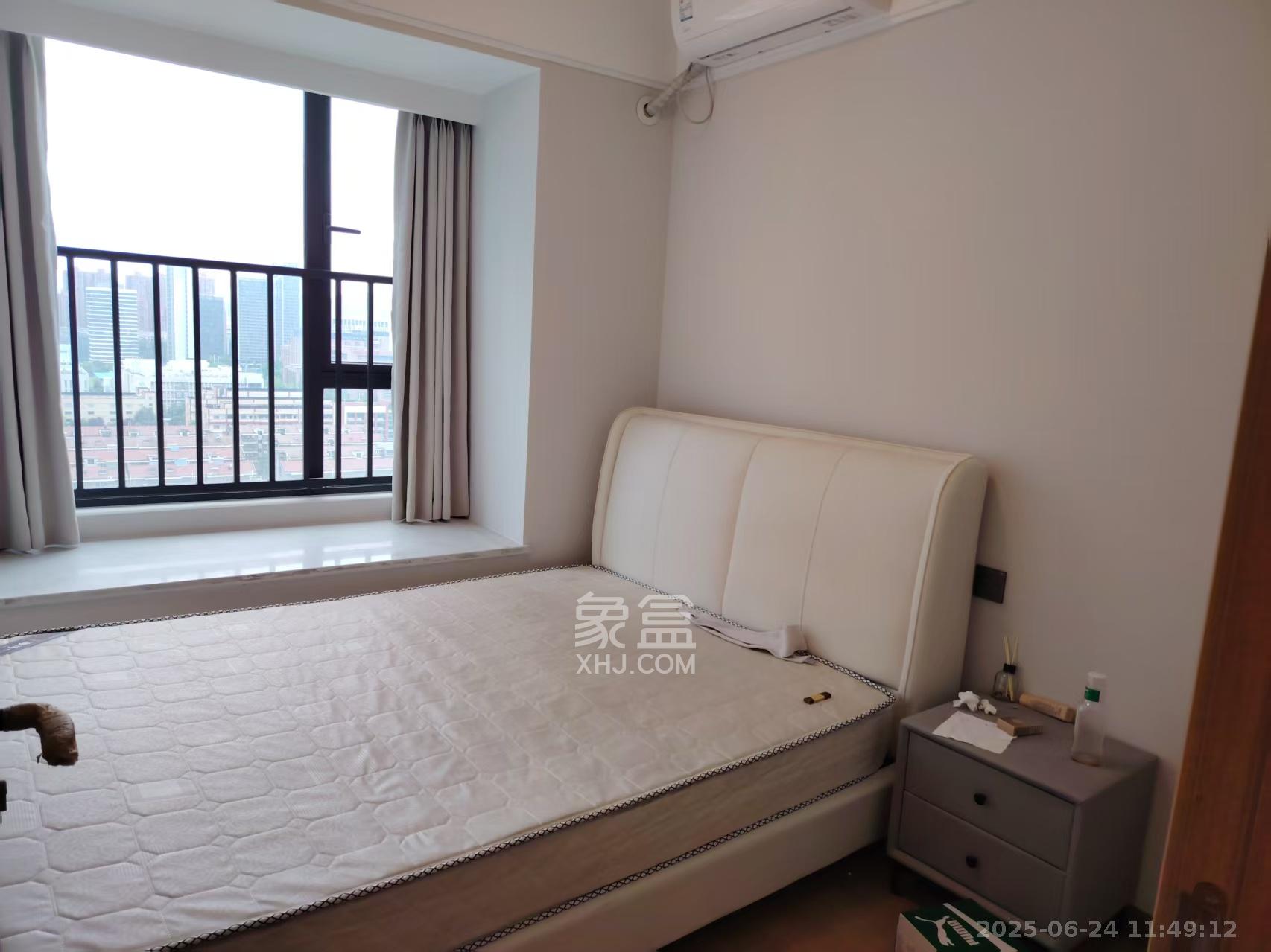 爱家当代境 6室1厅2卫 3600.0元/月 爱家当代境 6室1厅2卫 3600.0元/月室内图