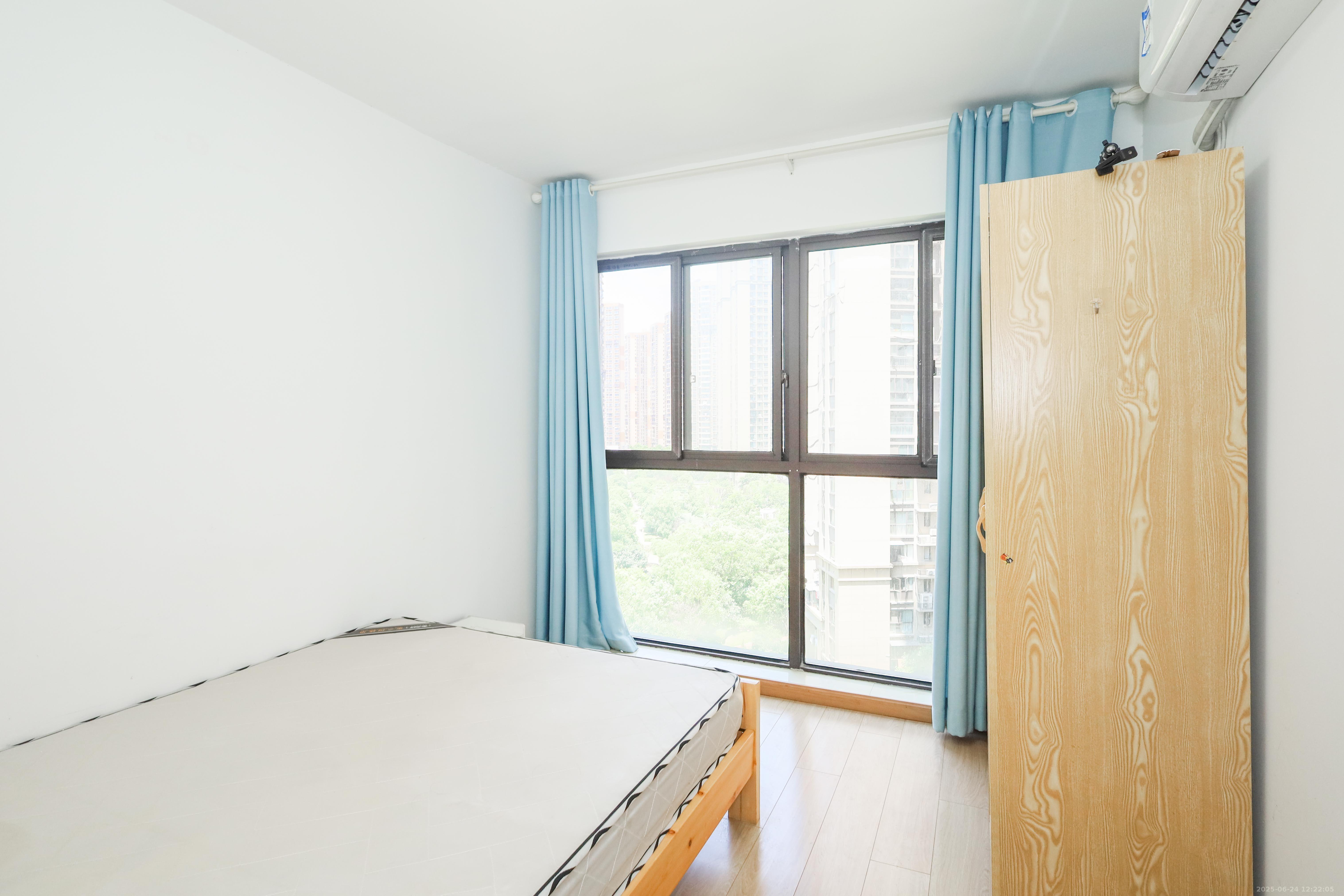 梅溪湖合能璞丽  3室2厅1卫    2400.0元/月 梅溪湖合能璞丽  3室2厅1卫    2400.0元/月室内图