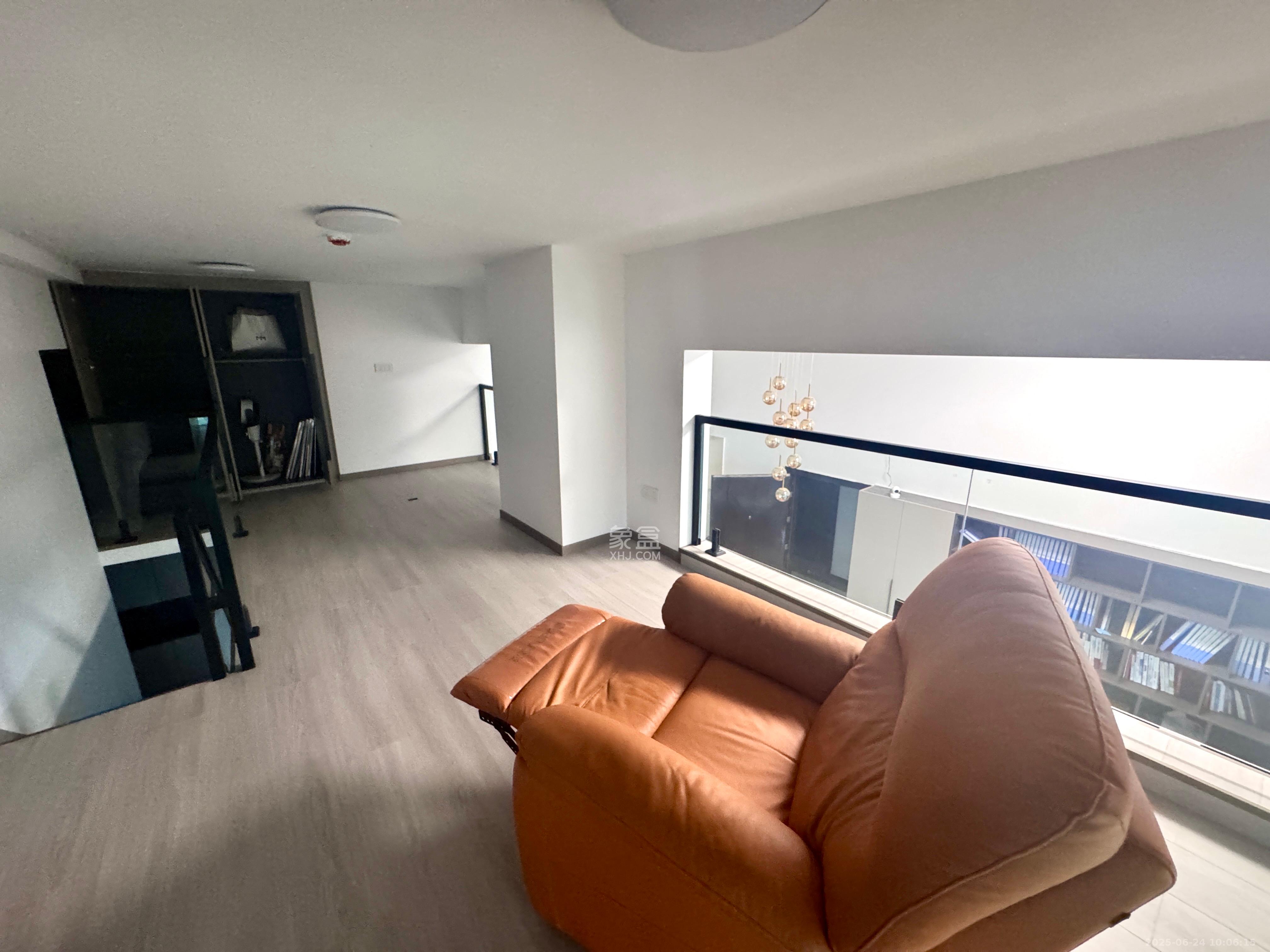 碧桂园荟隽棠  1室1厅1卫    3200.0元/月 碧桂园荟隽棠  1室1厅1卫    3200.0元/月室内图