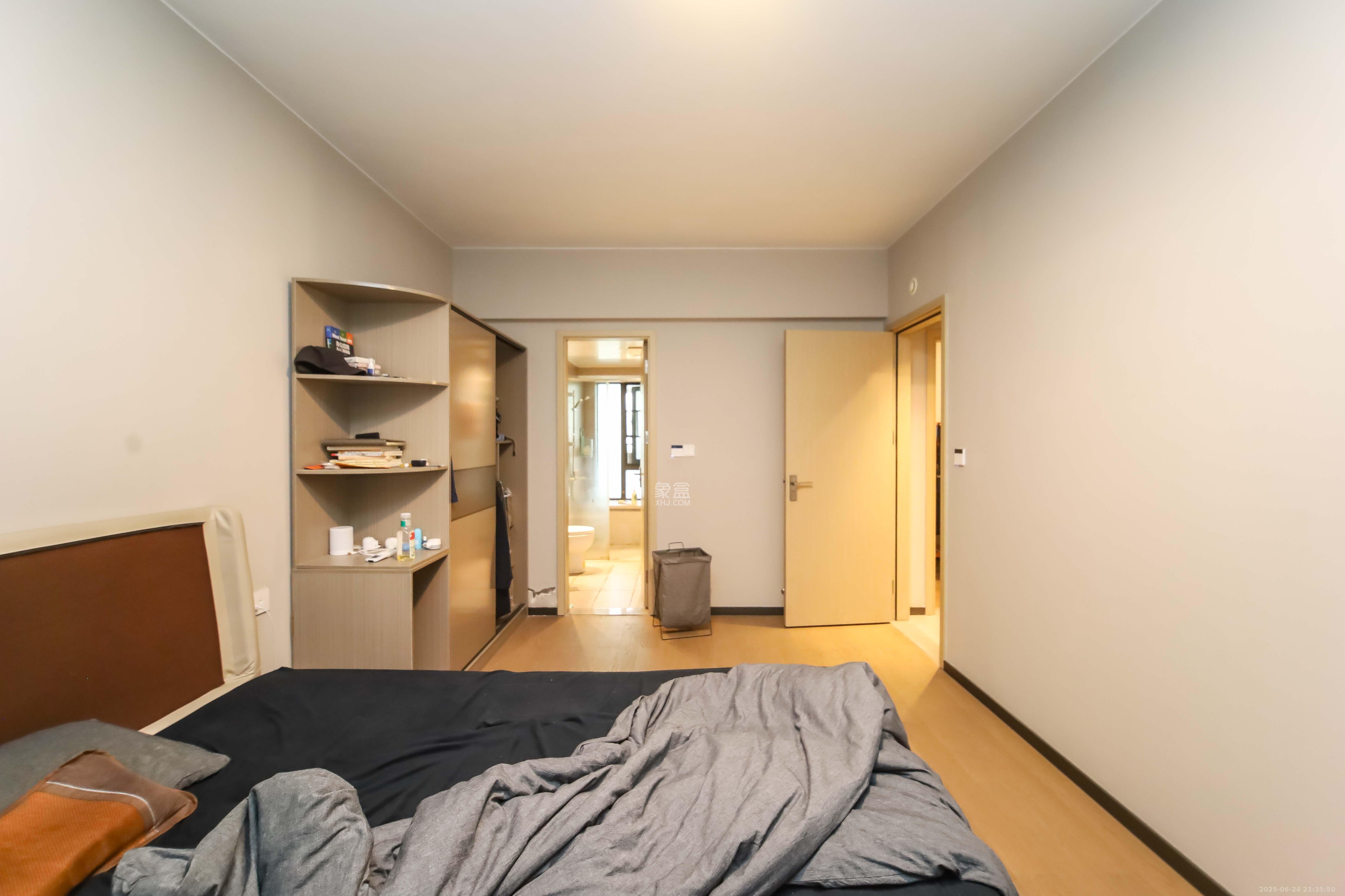 时代印记(长沙时代印记花园)  3室2厅2卫    128.0万 时代印记(长沙时代印记花园)  3室2厅2卫    128.0万卧室