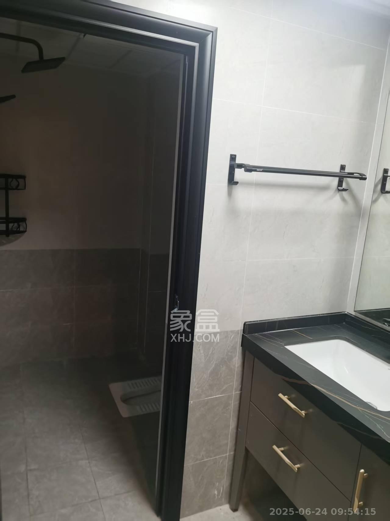 半山壹号  1室0厅0卫   4000.00元/月室内图